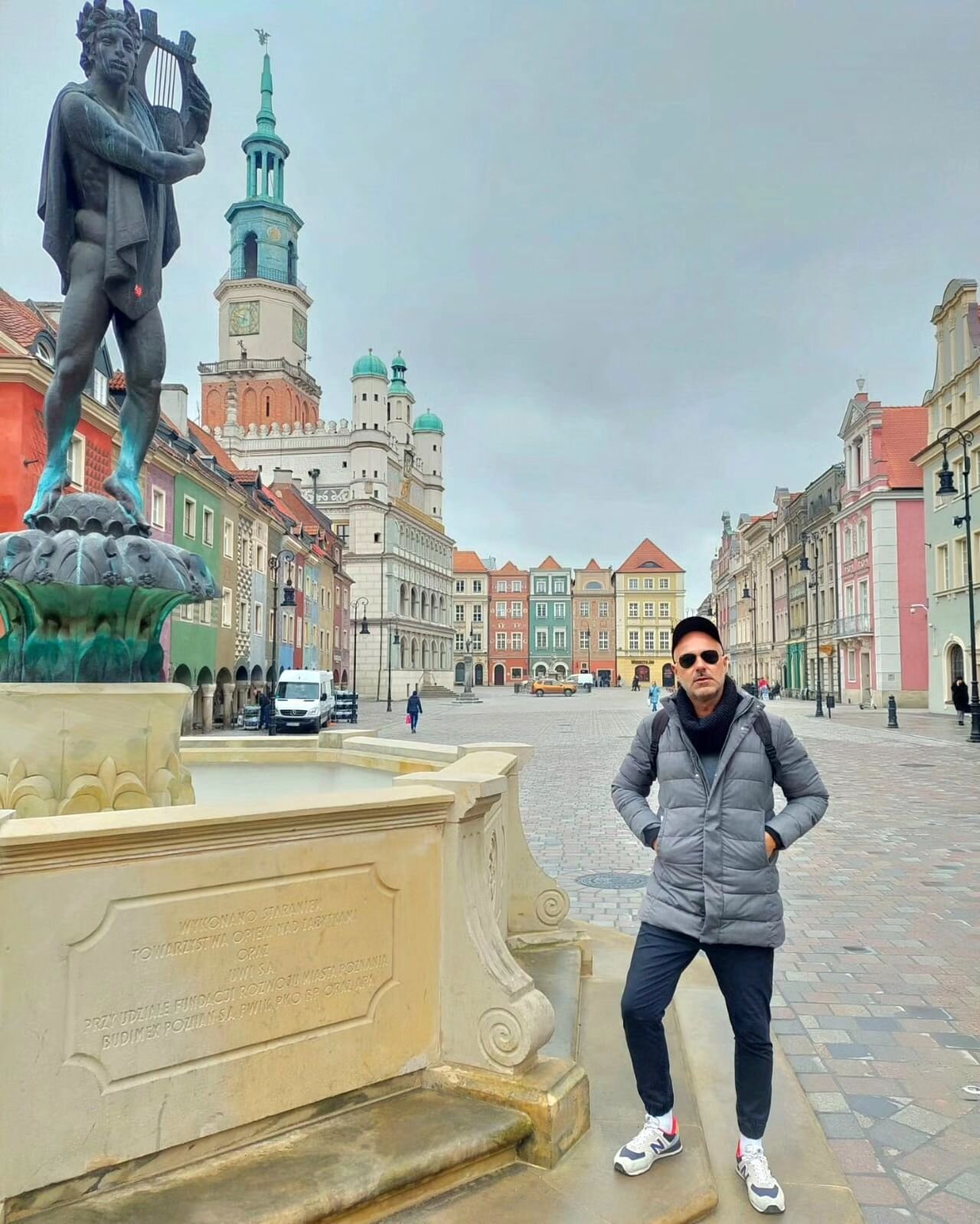 🎉 HAPPY B DAY ARTUR! 🤩🏳️&zwj;🌈

This year, Artur's birthday is being celebrated in Poland! 😁
Morning in Poznan and now we've just arrived in Wroclaw! 😉
Happy birthday, Artur! 🎉

🏳️&zwj;🌈 Artur &amp; Jorge 👬 #gaymenonthego 
.
.
.
.
.
.
.
.
.