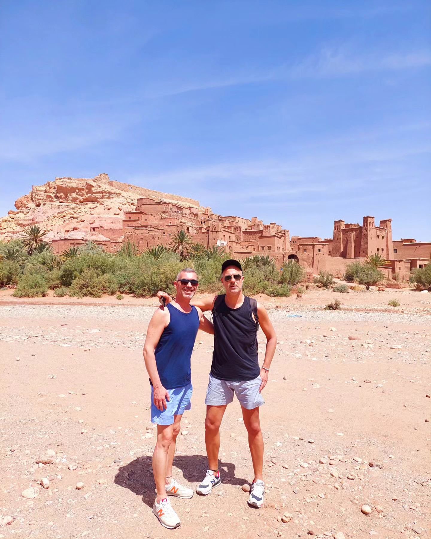 📍Our trip to Ait Ben Haddou was awesome! 🤩
Exploring the winding alleys of the ancient kasbah felt like being in a movie set. 🌴🌵
The views from the top were epic, and we couldn't resist snapping a ton of photos. 😎
It's a must-visit spot for any 