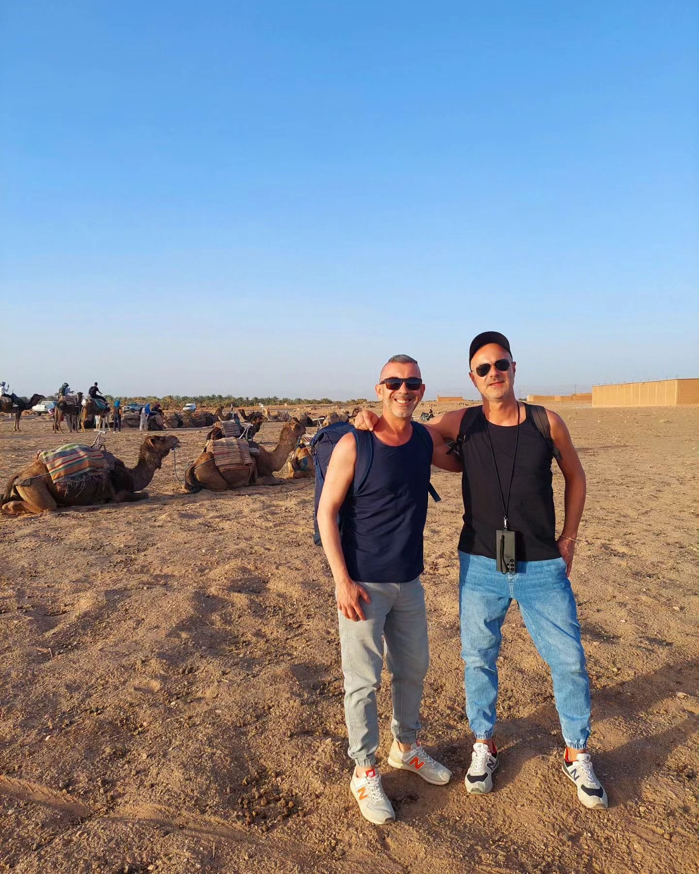 😎 We arrived at the desert and had a fantastic camel ride, about an hour long, until we reached the Luxury Camp where we drank tea, refreshed ourselves in the private tent, and then enjoyed a fantastic dinner of Moroccan cuisine... 🏜

And afterward