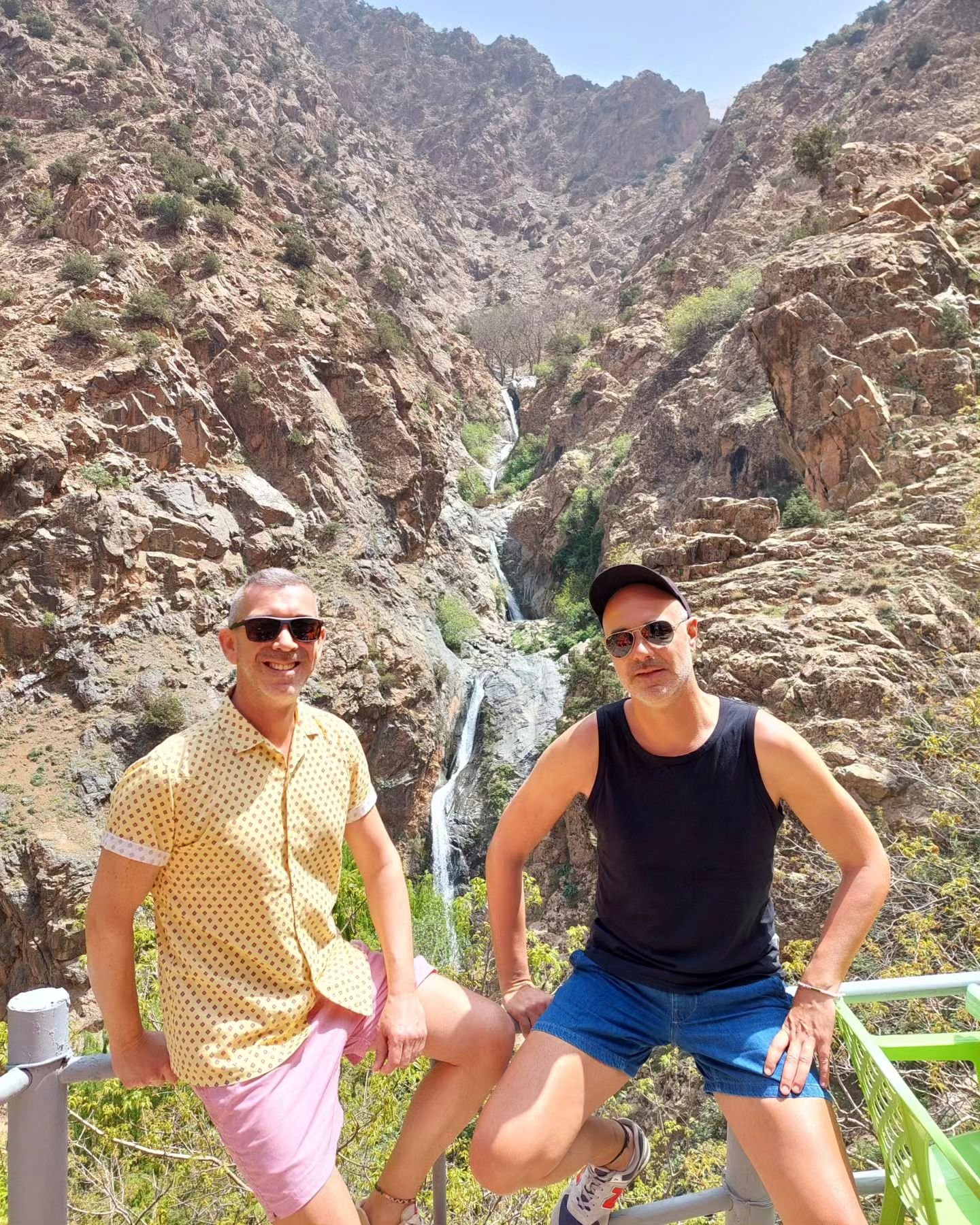 😎 During our trip to Morocco, we had the pleasure of visiting the enchanting Ourika Valley. Nestled in the foothills of the Atlas Mountains, this stunning valley is a perfect escape from the bustling city life of Marrakech. 

One of the highlights o