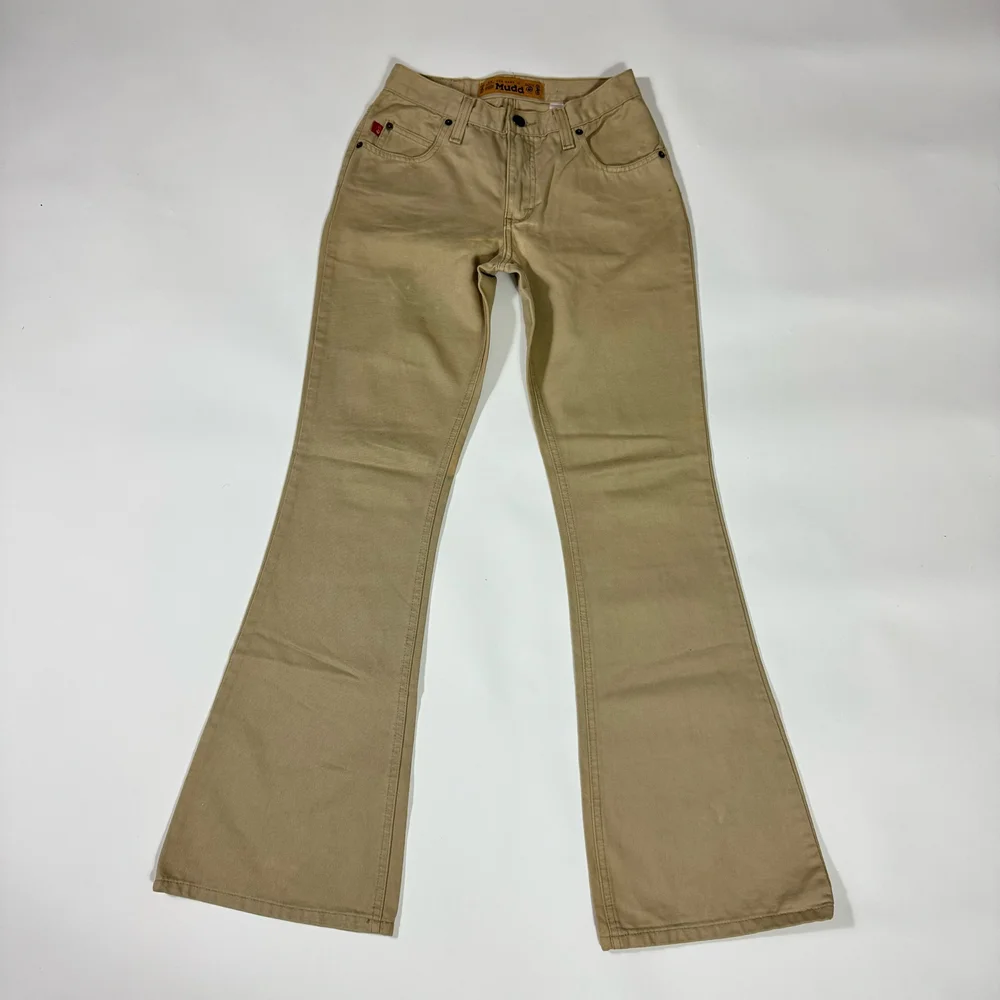 BFEE5BE0-E590-4E24-AB99-