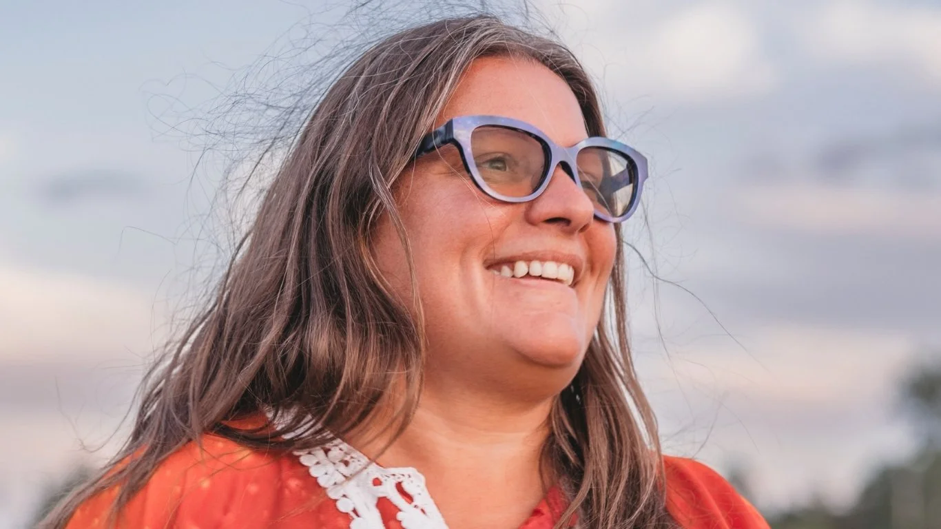 Victoria Gore, website owner