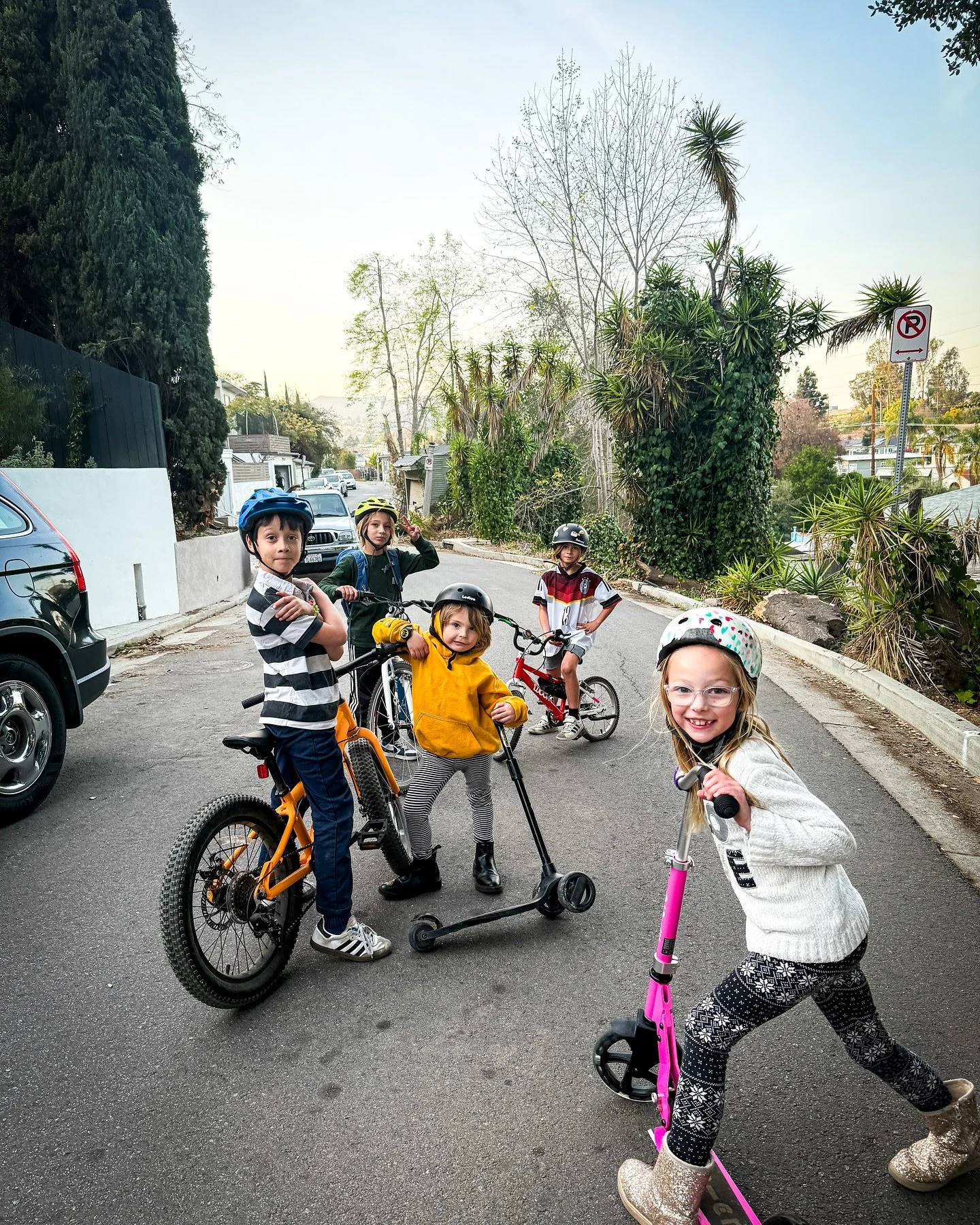 This is everything I&rsquo;ve ever wanted for them 🚲✨💕&hearts;️ 🛴 Friday night neighborhood hang