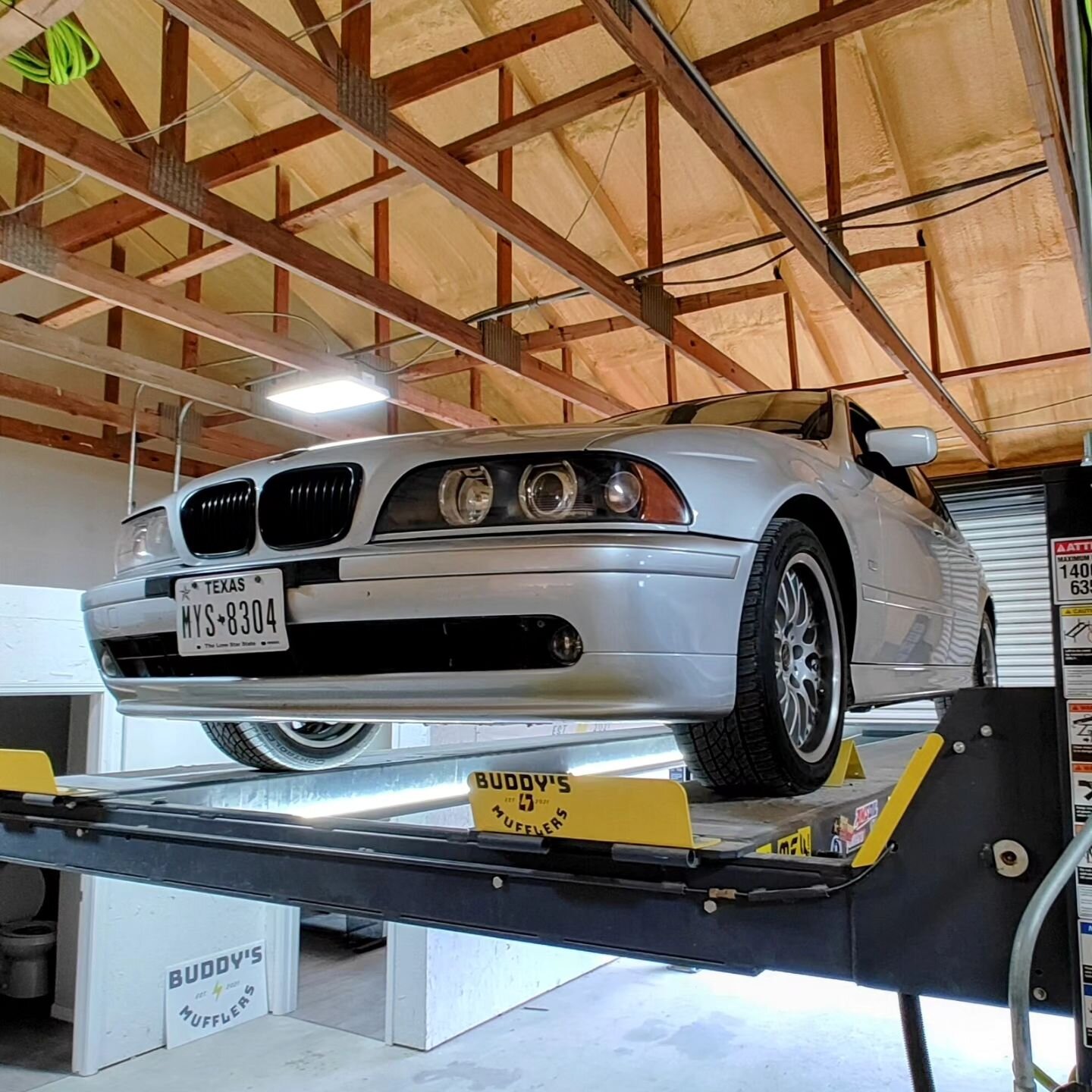 On the lift today we had a #bmw #e39 #5series in to bring the dual 2&quot; exhaust into a single 3&quot; mandrel bent stainless system. Kept a turndown on the end to keep it tucked away. Sounds nice and deep.
Who's next?
#buddysmufflerstx

Check out 