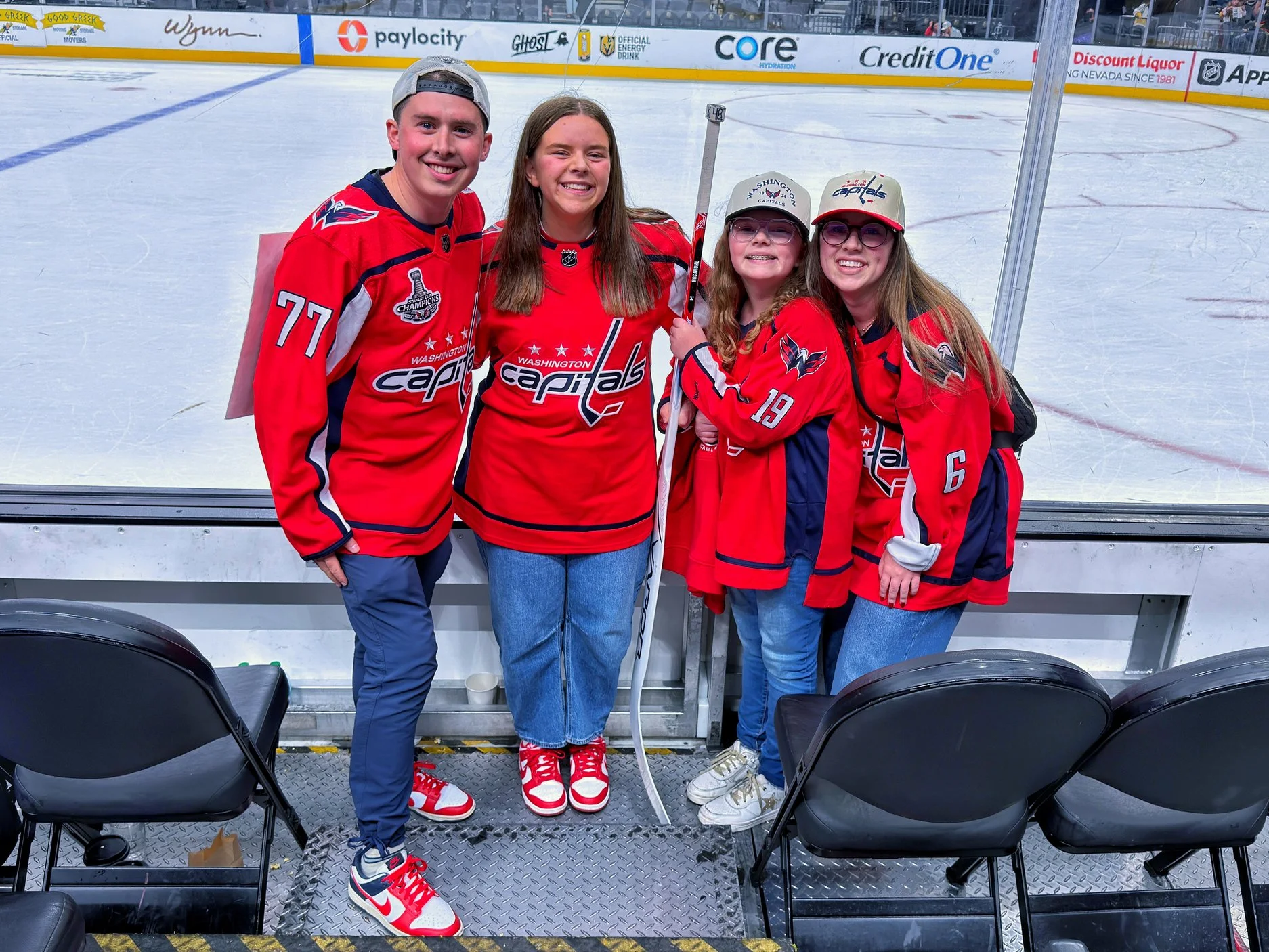 The Sibs take on Vegas