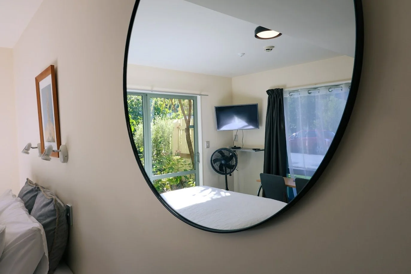 RM 1 in mirror.jpg