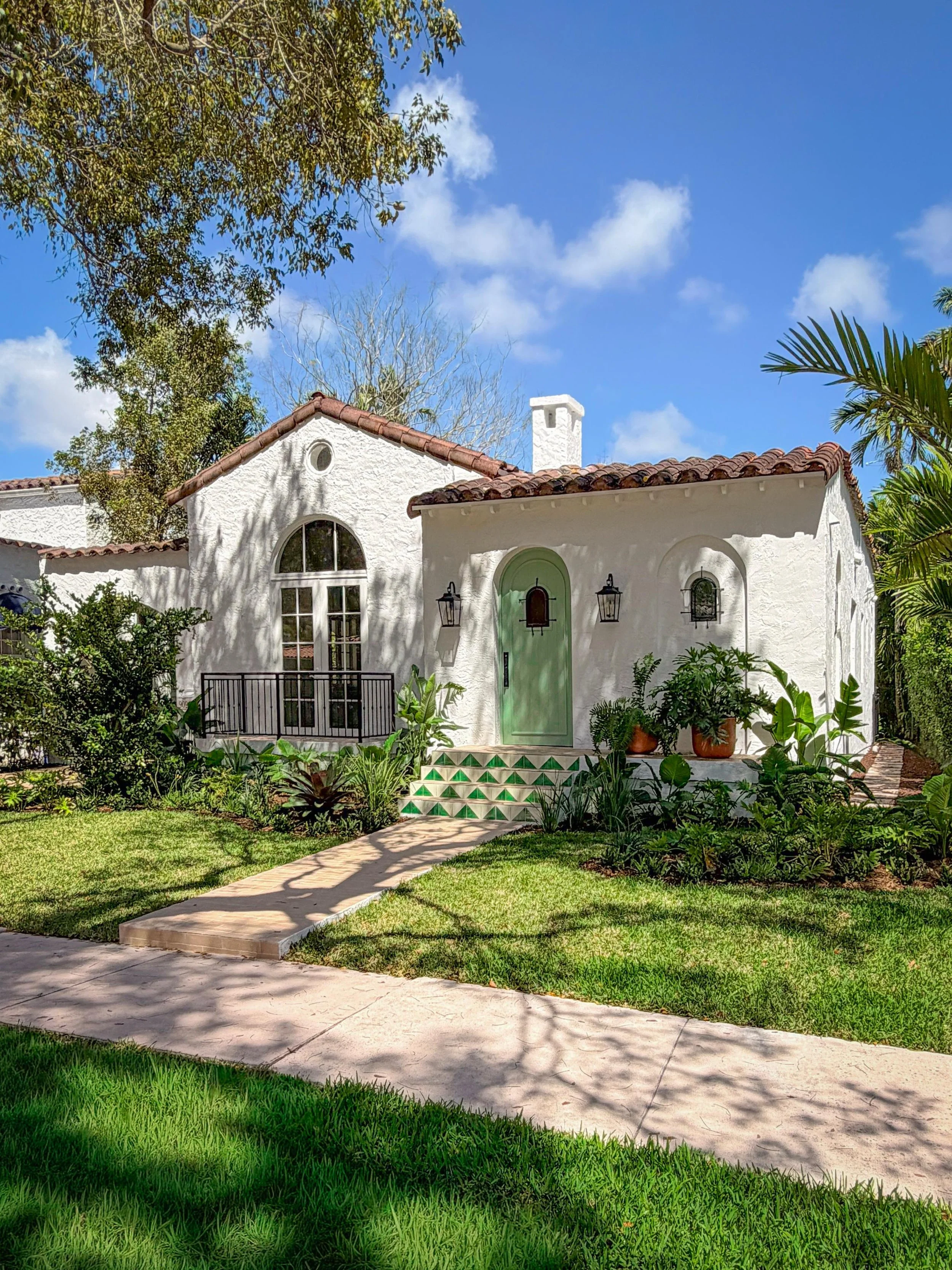 RODERIGO CORAL GABLES