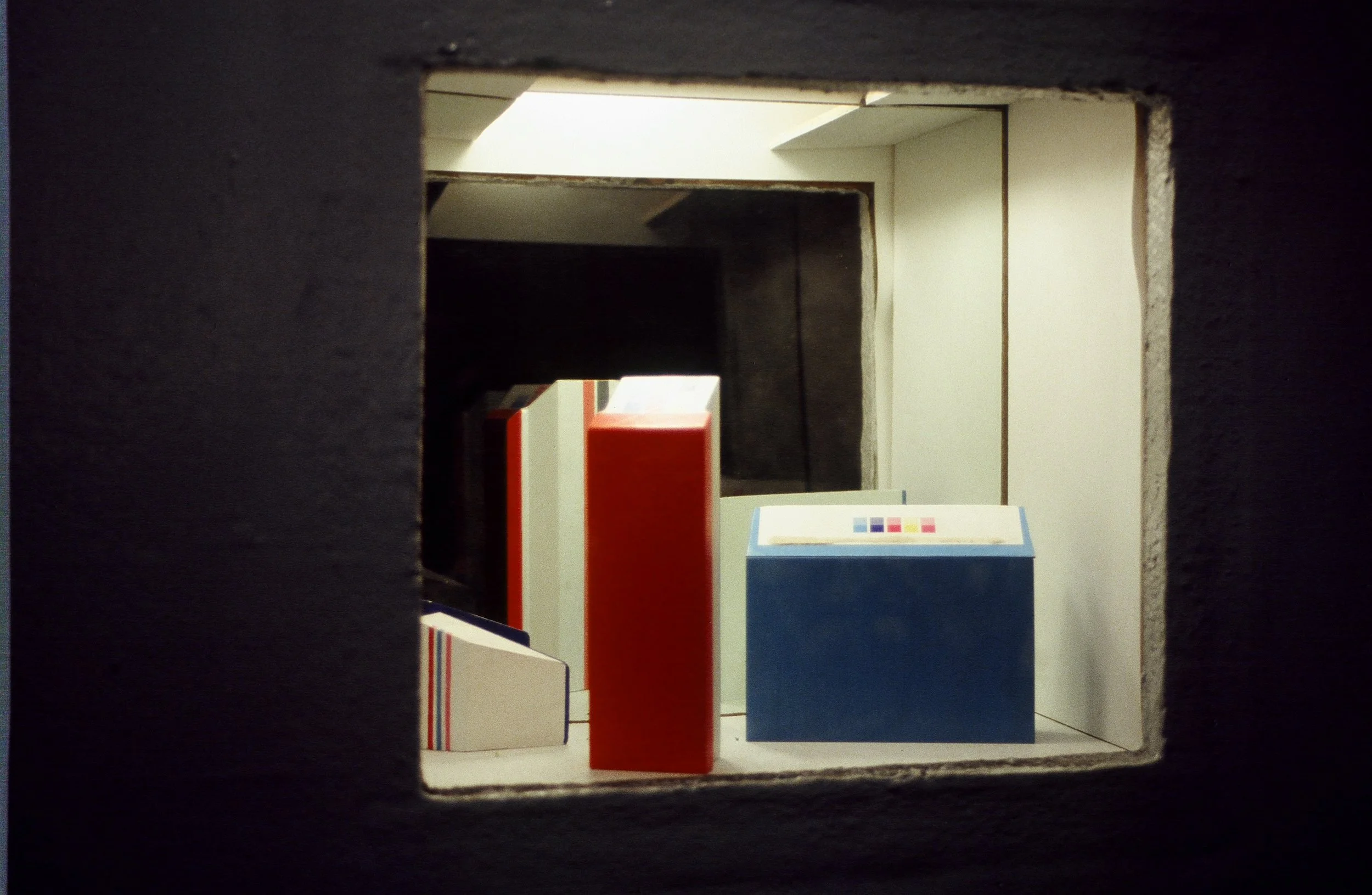 19850043.jpg