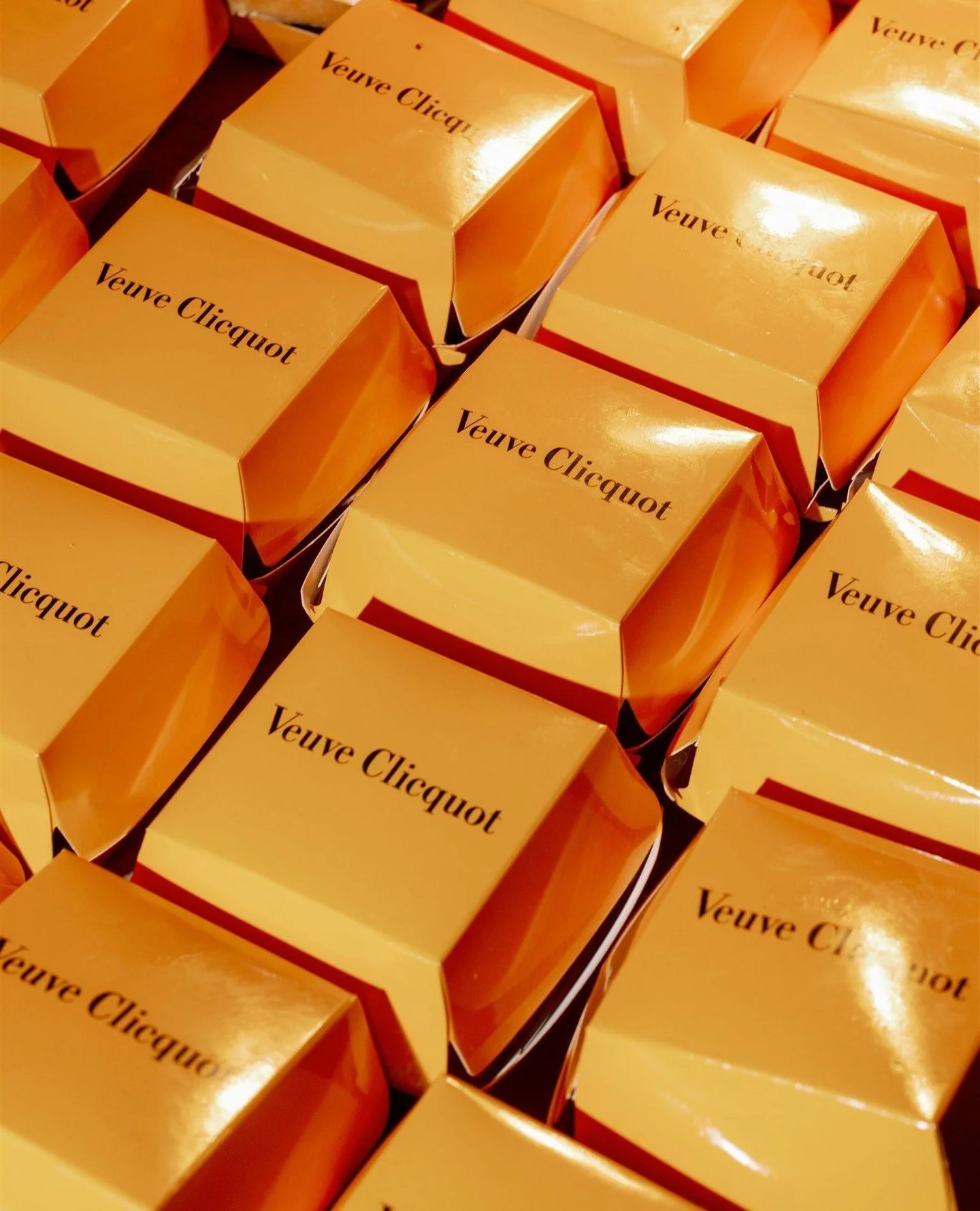 We're spending our New Year at the newly extended Clicquot in the Clouds event at @grandhyattsandiego! ⁠
⁠
Located on the 32nd floor and in partnership with @veuveclicquot, @moethennessy and @domperignonofficial, Firecracker had the exciting task of 