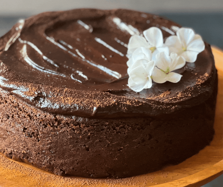 Dark chocolate and jam cake — Outstanding Food Producer Awards