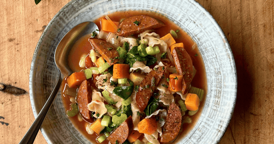 Hearty One-Pot Vegetable Soup &amp; Mapari Smoked Venison