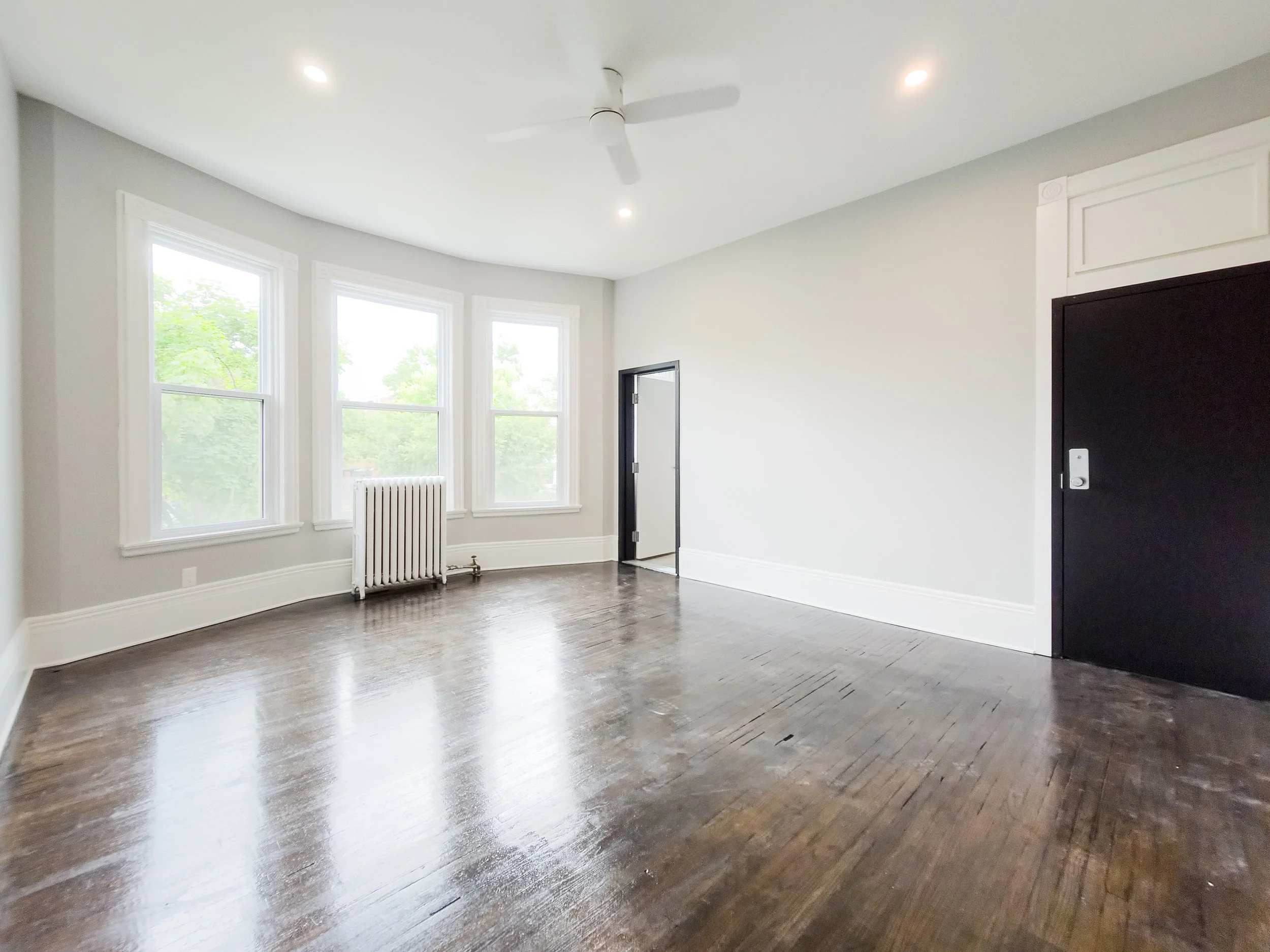 17 Front 2nd Floor Single.jpg