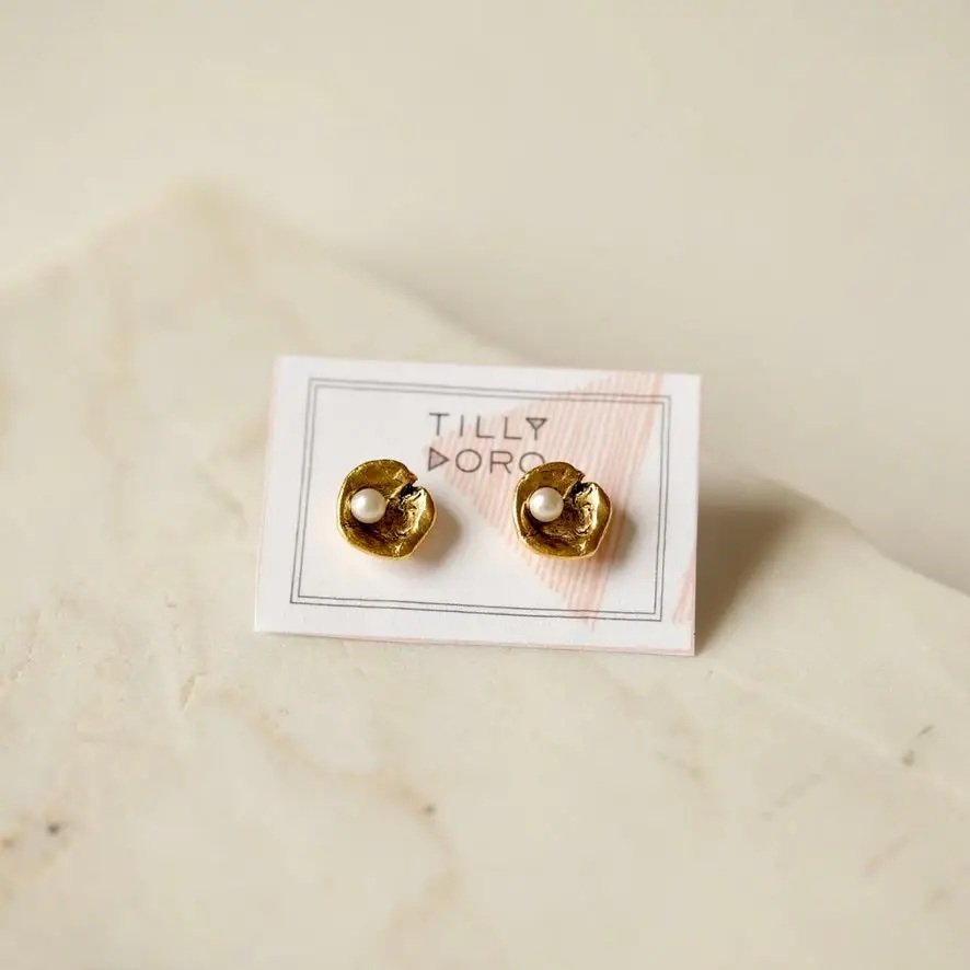 oyster studs 5.jpg