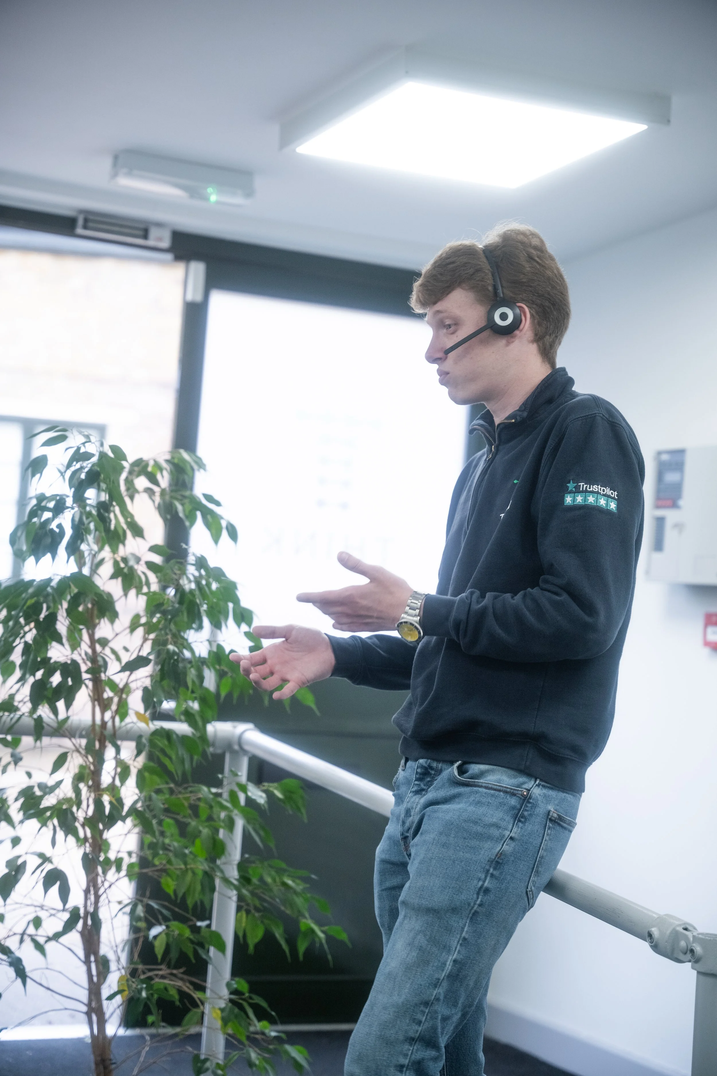 think It Simple Office-136.jpg