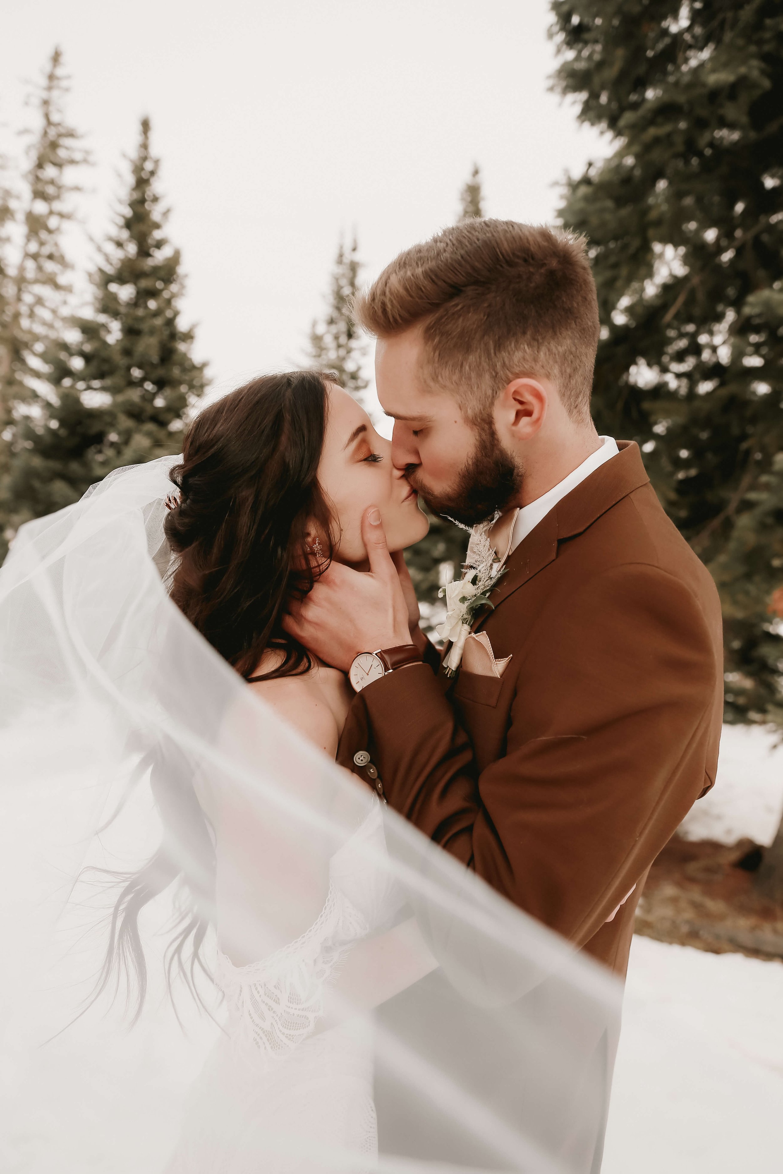 TheLightSeeker-Bailey-Jake-Orel-Wedding-Durango-Colorado-391.jpg