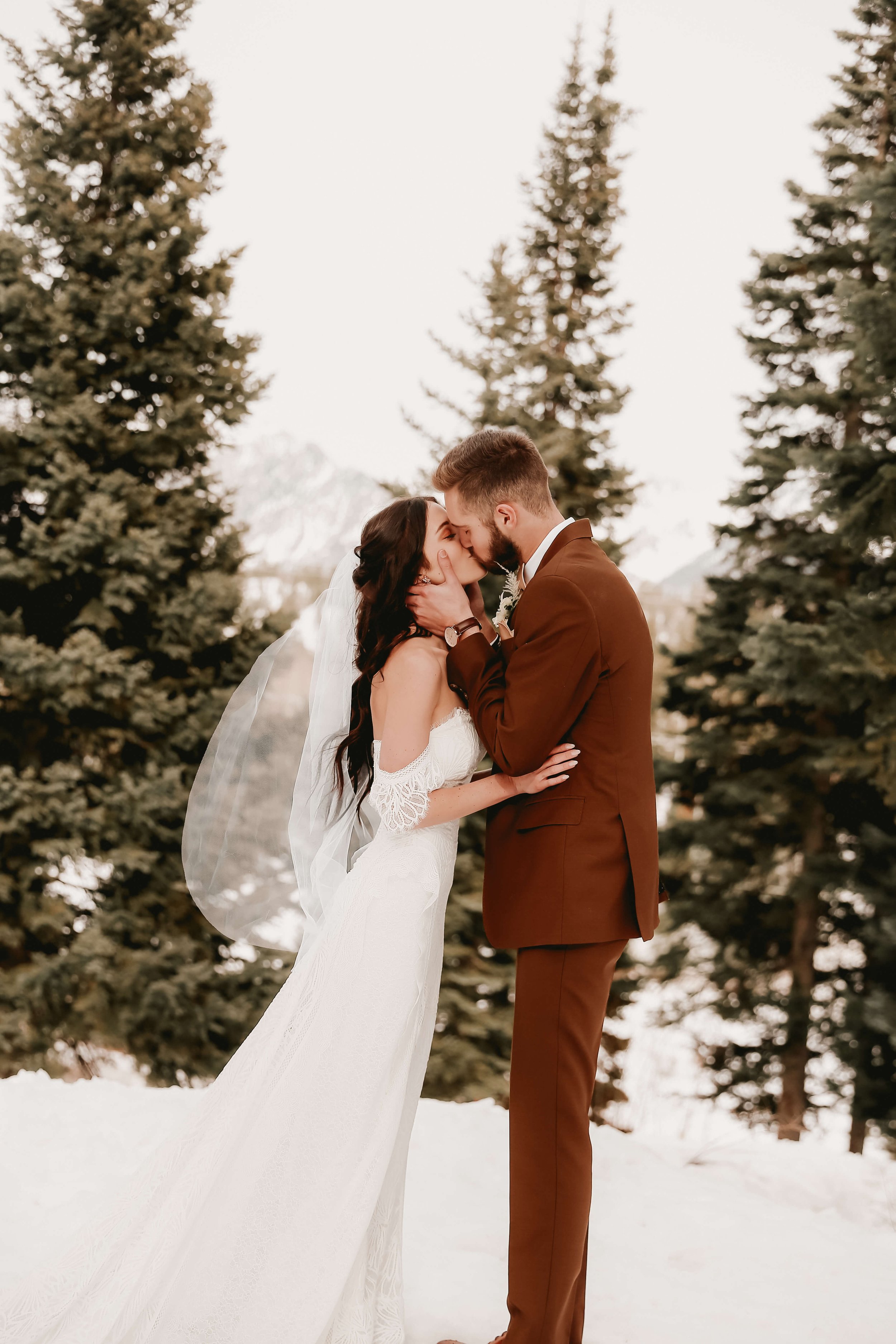 TheLightSeeker-Bailey-Jake-Orel-Wedding-Durango-Colorado-390.jpg