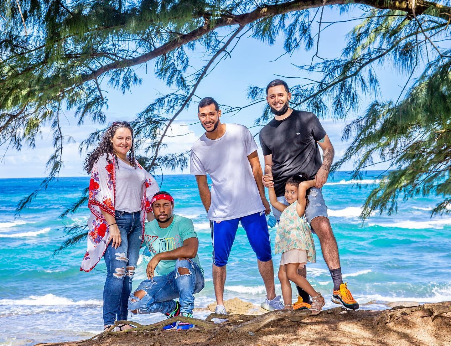 Mi Familia...🌊 🏝#shotbywebb🕸