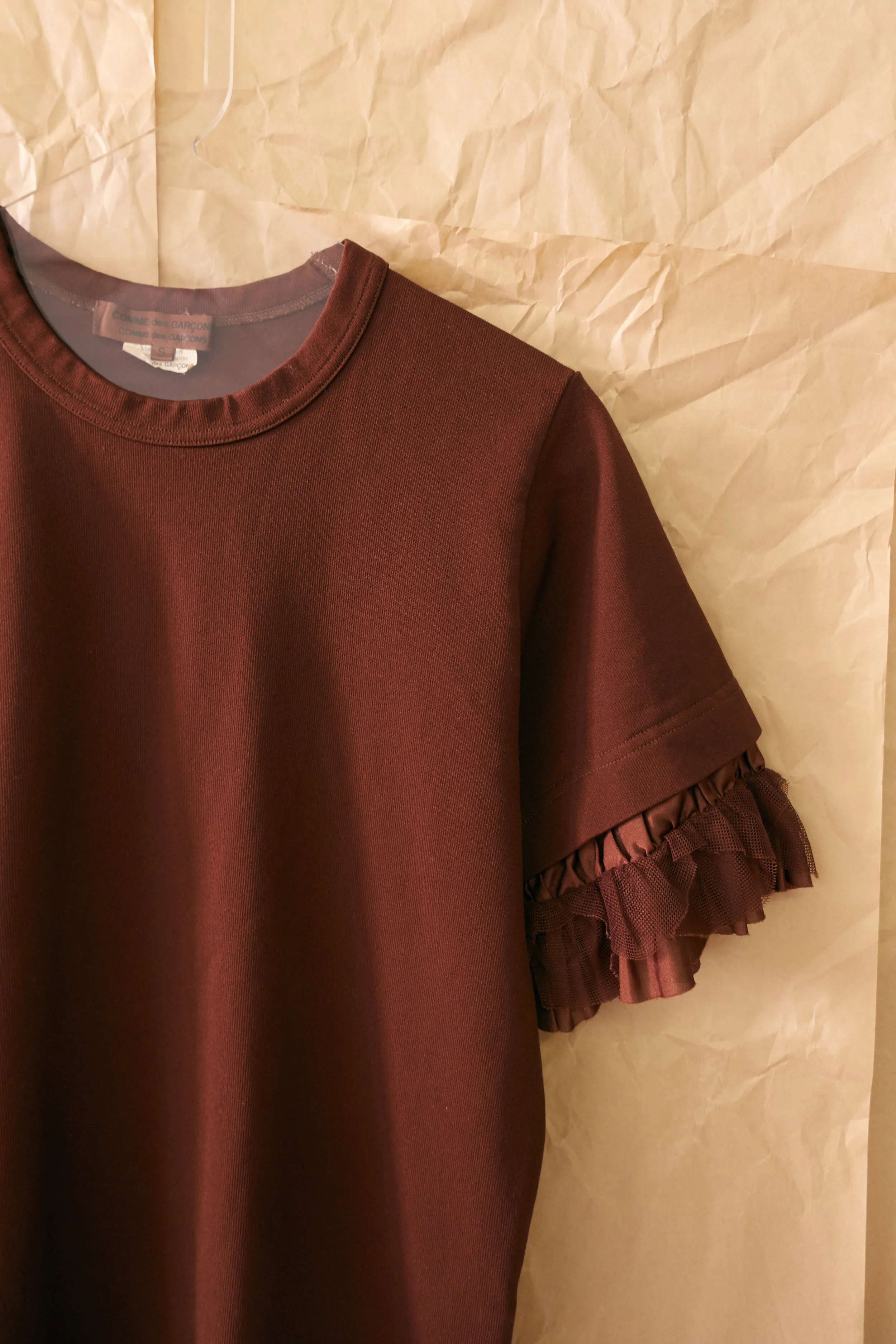 comme+des+garcons+brown+mesh+frill+t-shirt+3.jpg