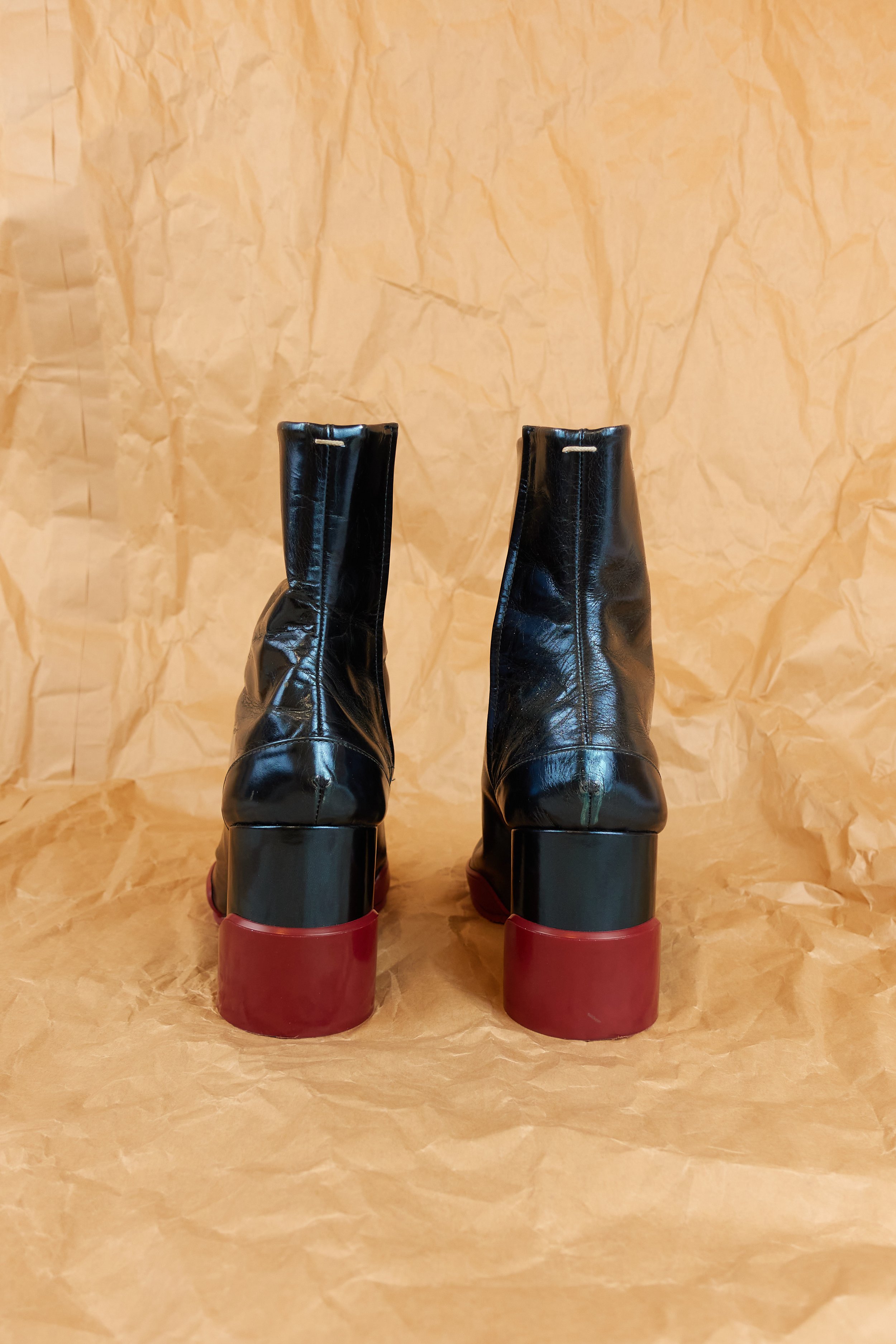 MAISON MARTIN MARGIELA metallic tabi heels with rubber soles 587.jpg