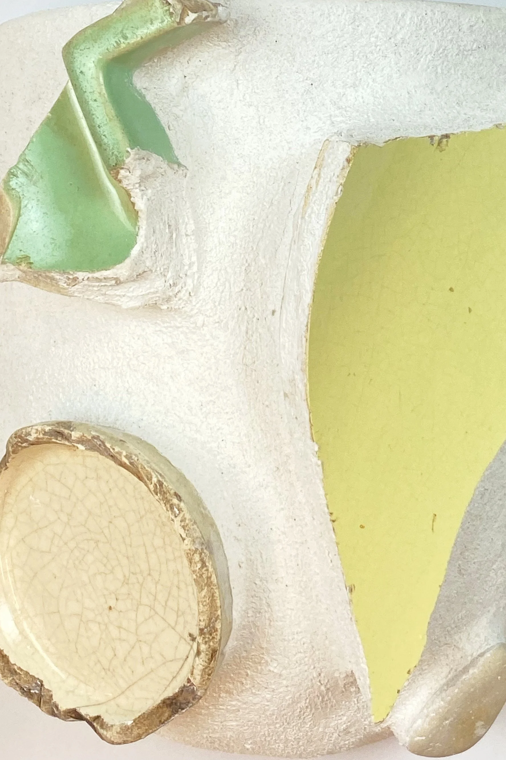 MINERAL TUFTS wall hanging mosaic pot 660.jpg