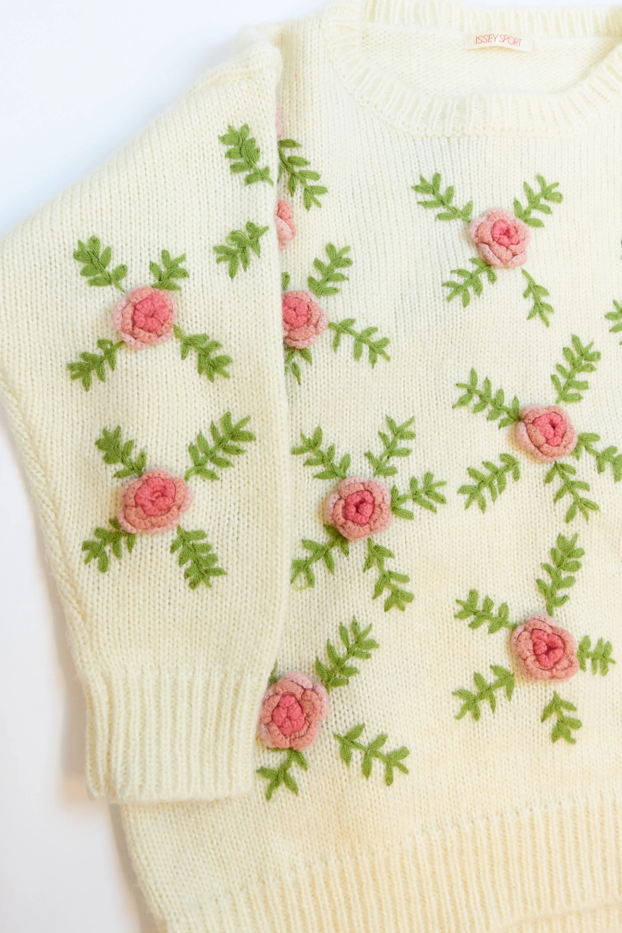 ISSEY SPORT 3d floral knit jumper c.1980s 823 220510.jpg