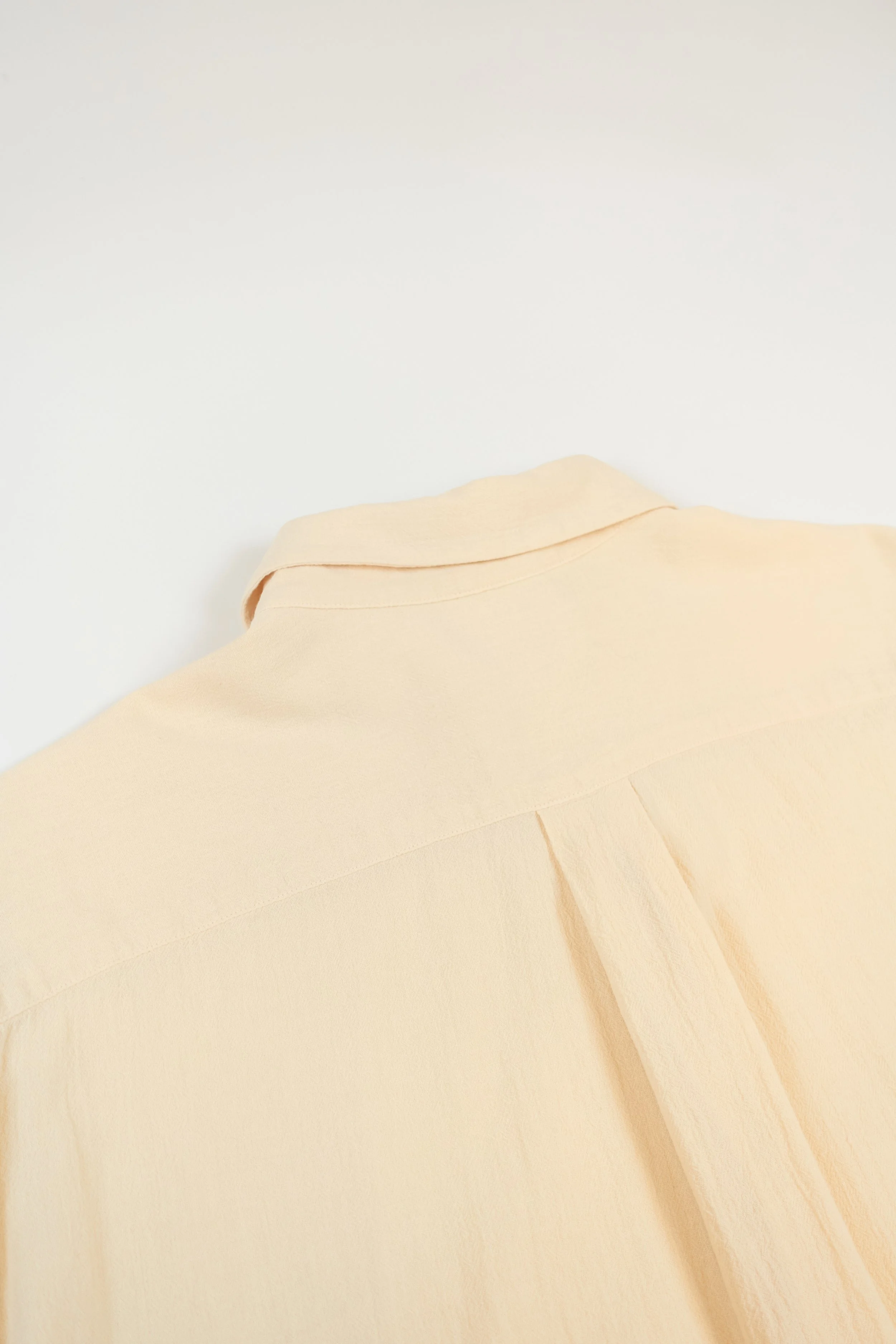 ISSEY MIYAKE MEN longsleeve soft peach shirt with vertical pocket 876 220512.jpg