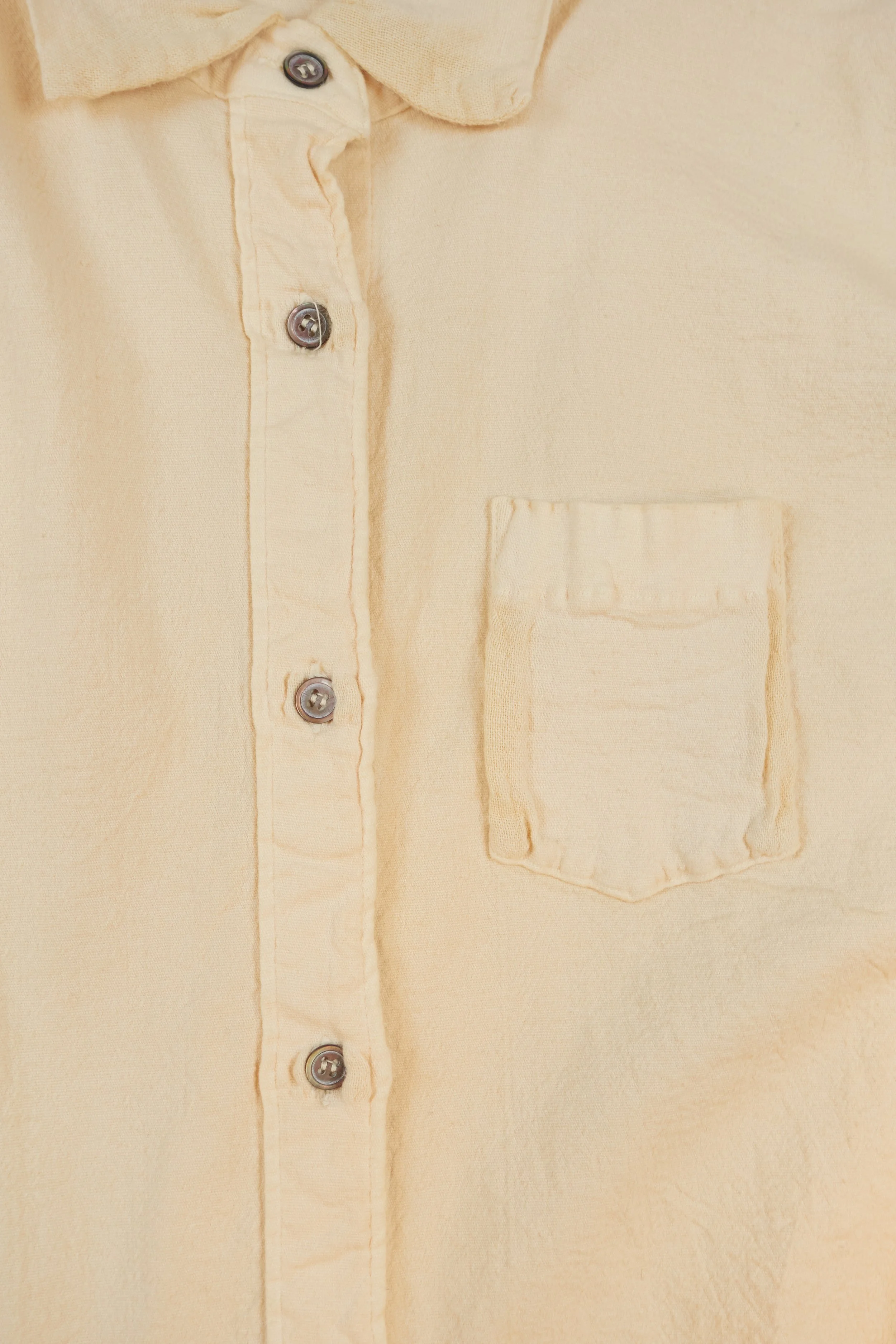 Issey Miyake stretchy shirt detail - exaggerated seams