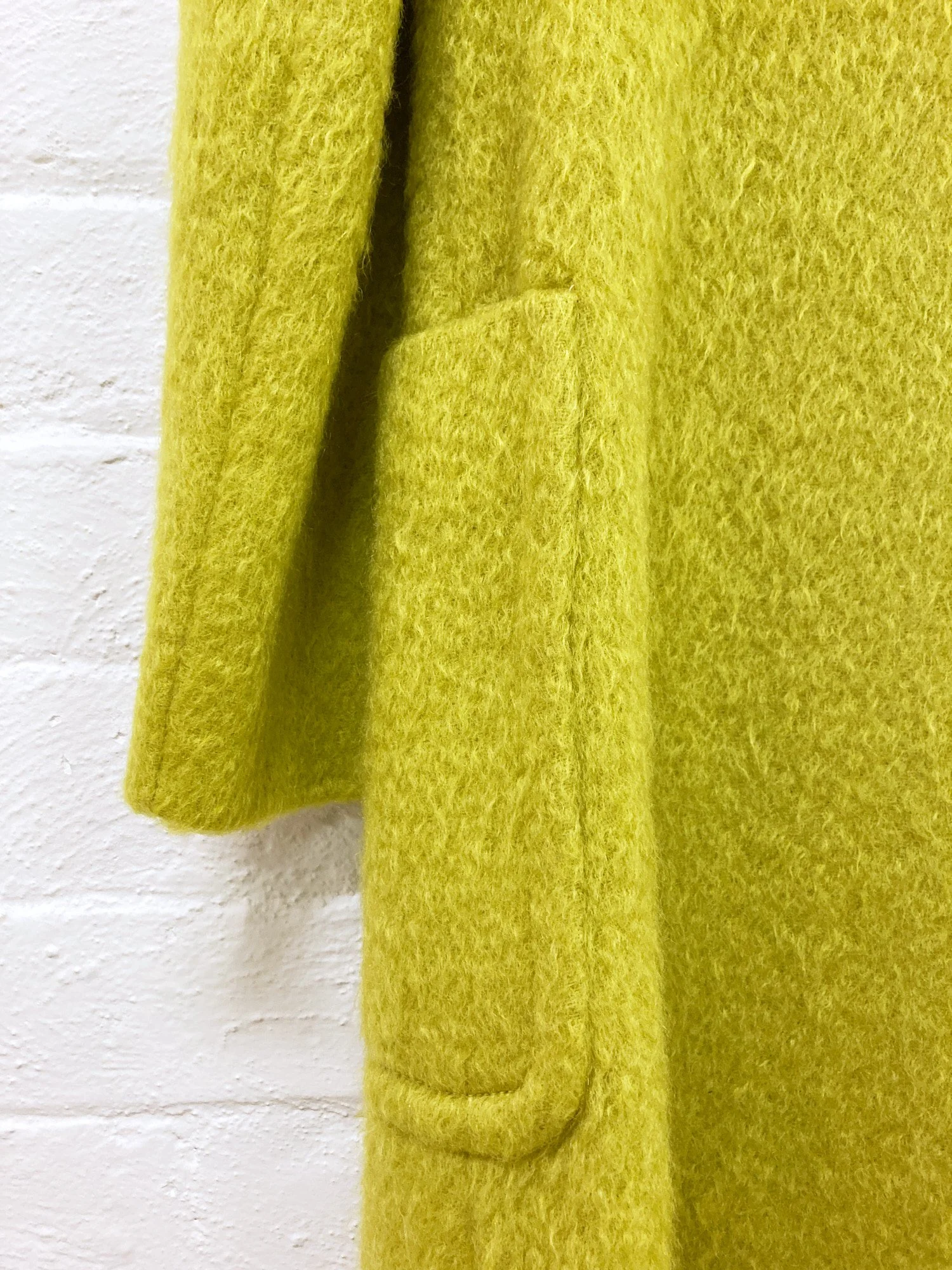FS2000_Gianfranco Ferre Studio 0001 lime green mohair-y wool double-breasted coat_05.jpg