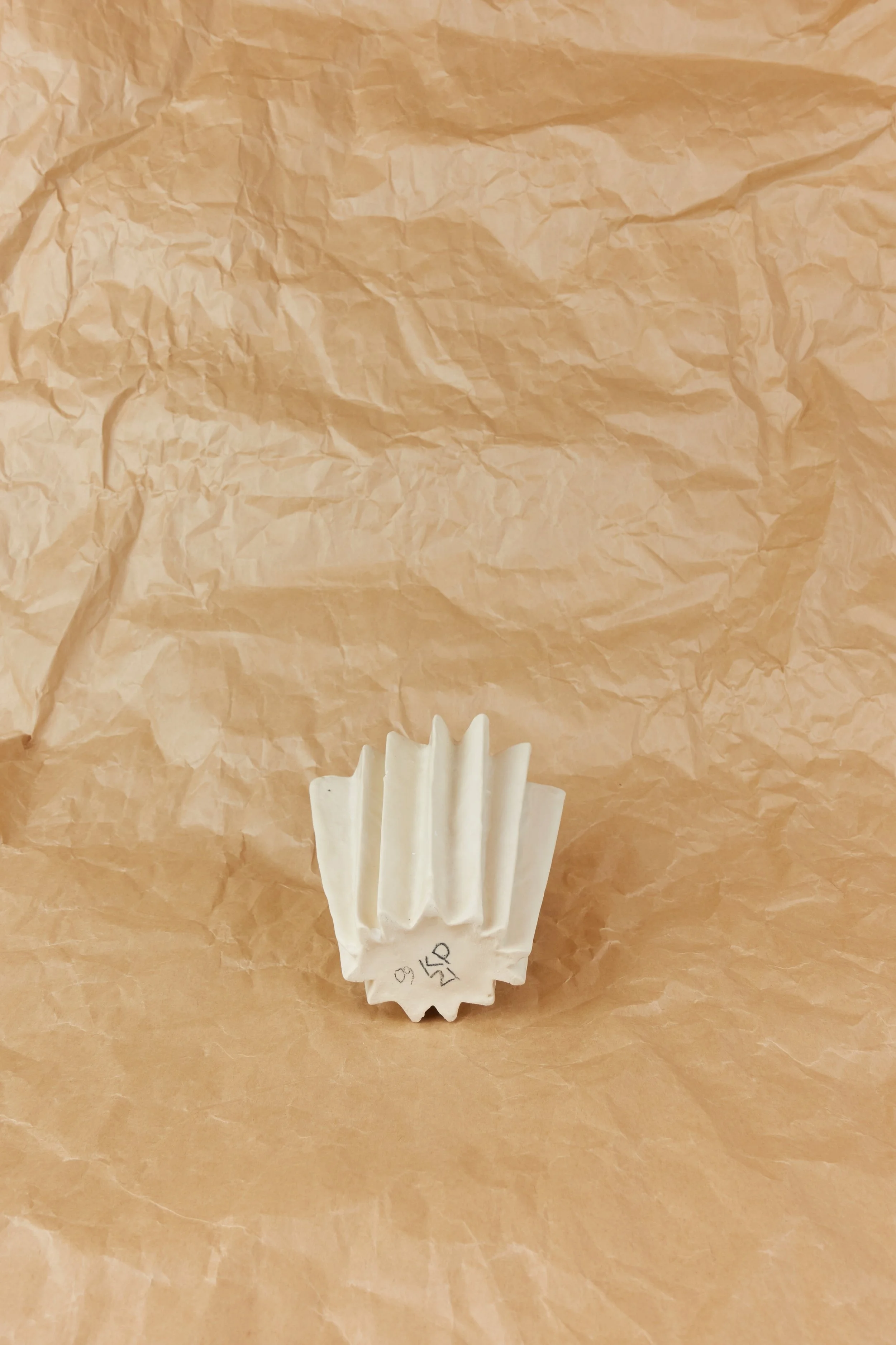 Kirsten Perry pleated vase 970 220527.jpg