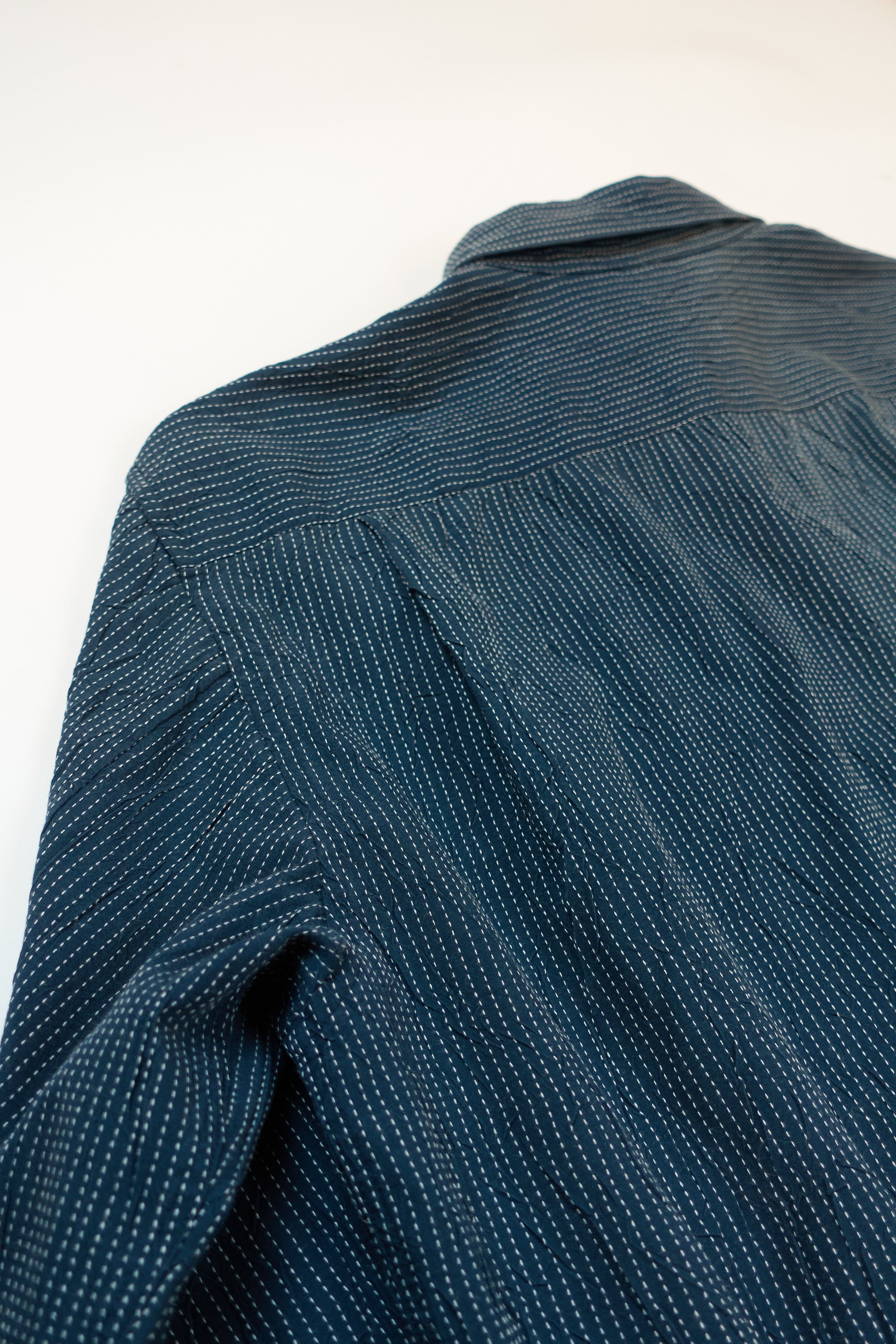 ISSEY MIYAKE striped crinkle shirt  360.jpg