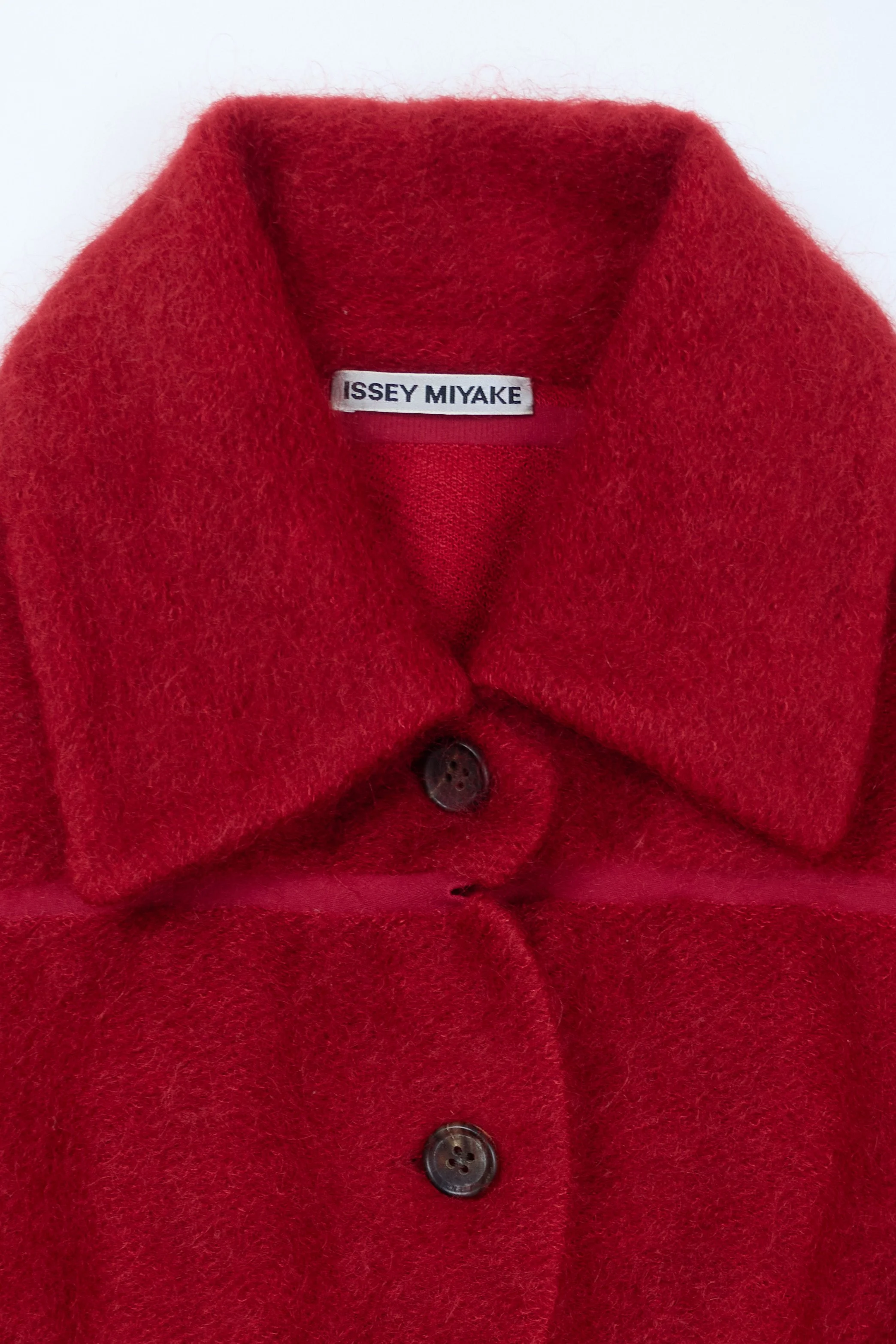 ISSEY MIYAKE Issey Miyake fuzzy scallop cardigan-coat  388.jpg