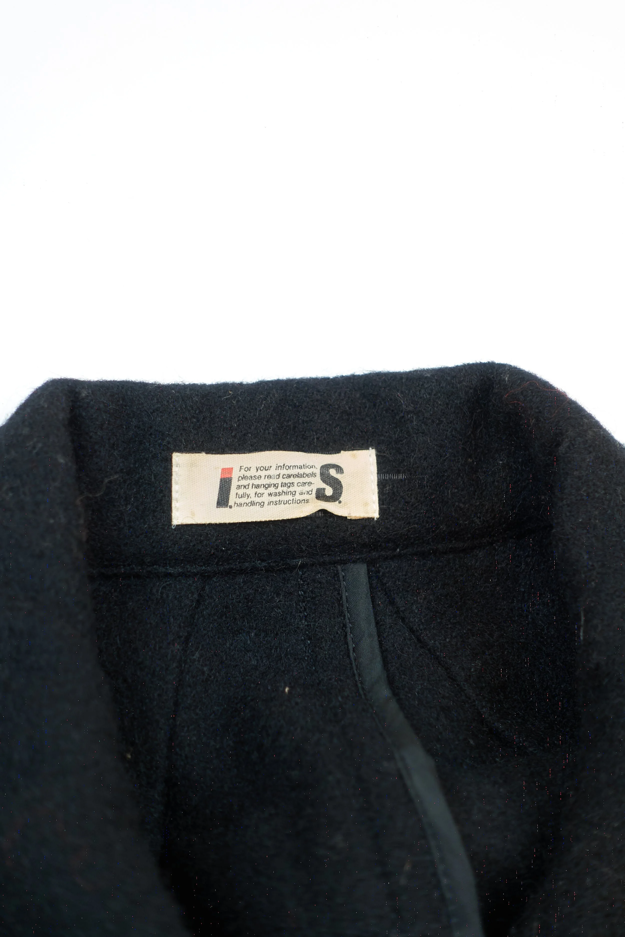 ISSEY SPORT I.S wrinkle darted heavyweight wool jacket  426.jpg