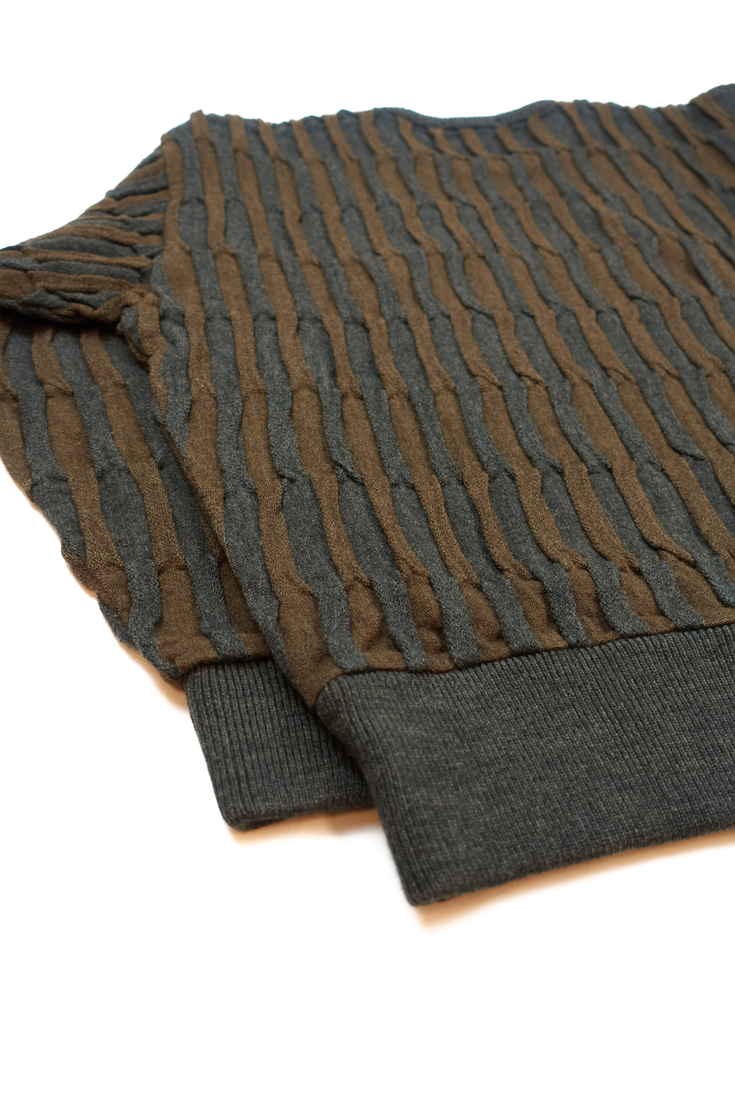 ISSEY MIYAKE MEN 1980s wide silhoutte jumper 496 DSC09186223.jpg