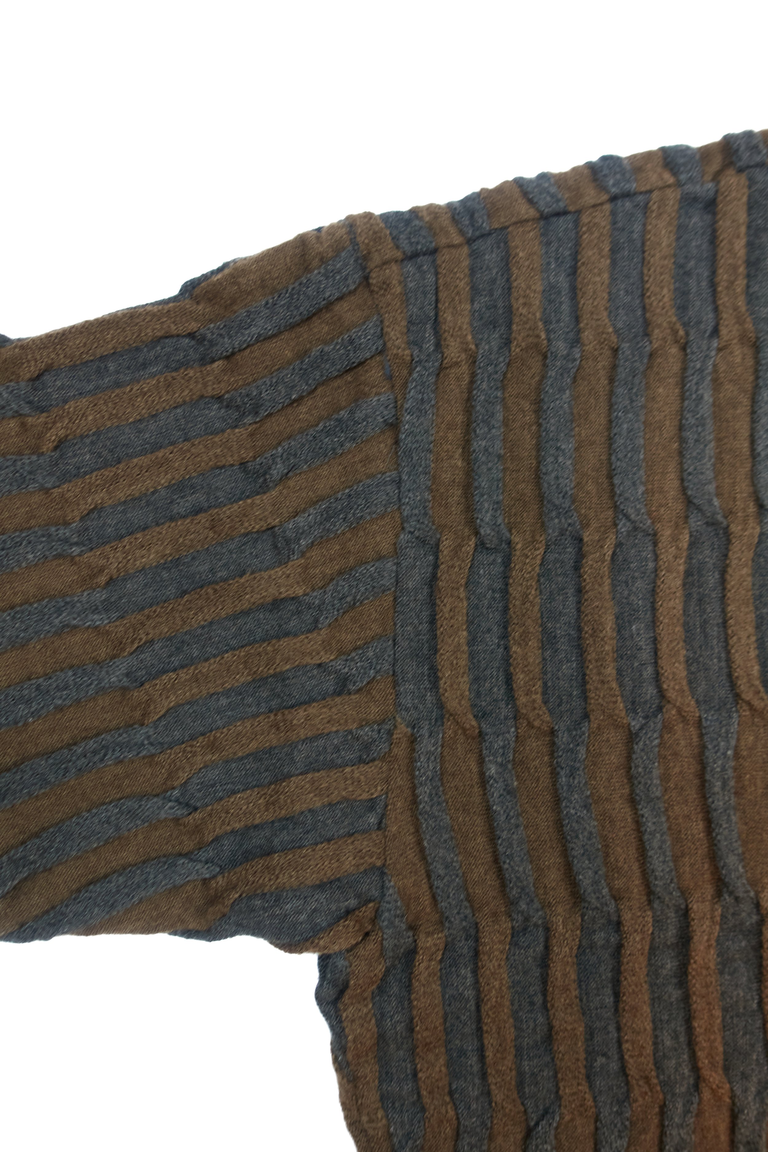 ISSEY MIYAKE MEN 1980s wide silhoutte jumper 497 DSC09185224.jpg