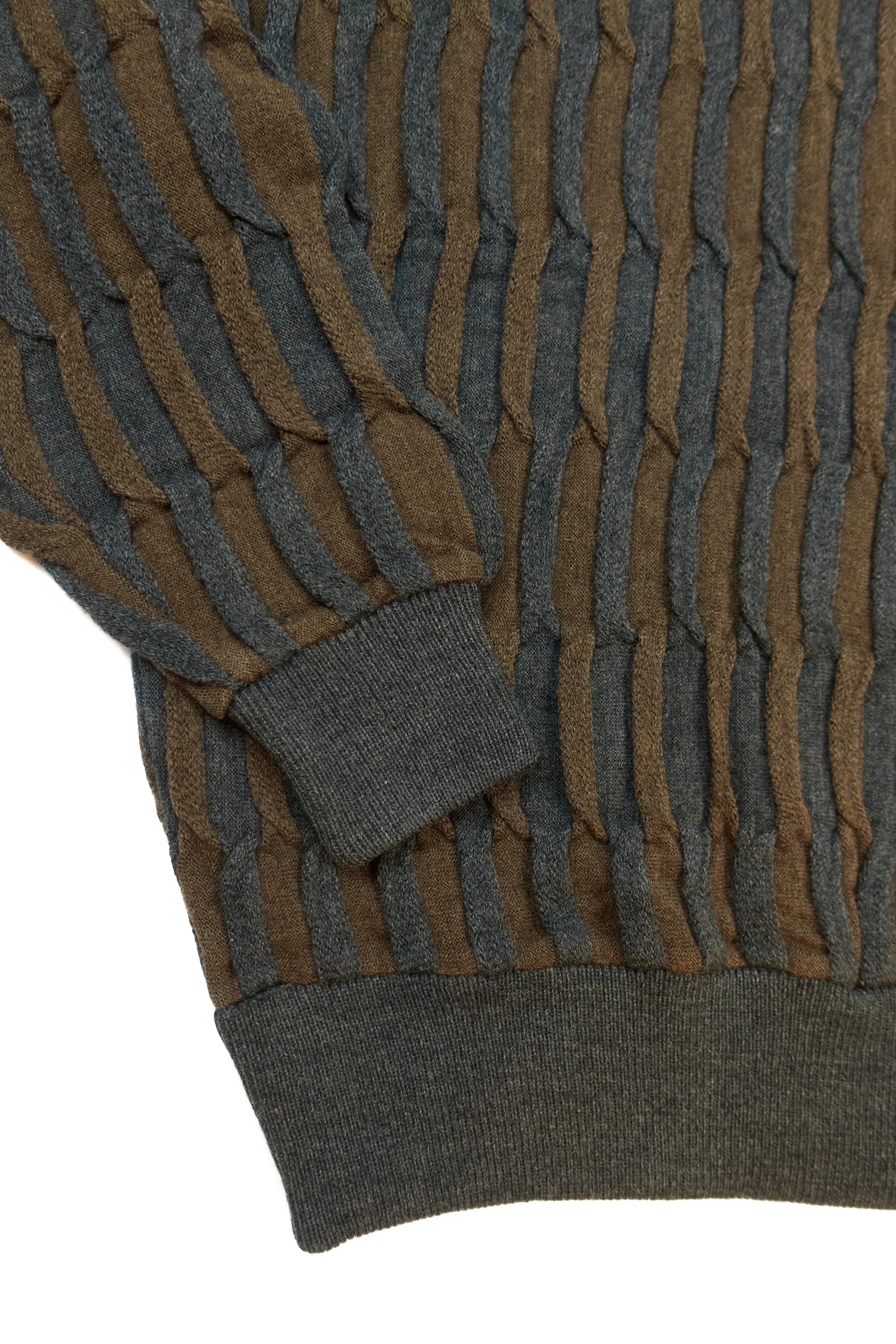 ISSEY MIYAKE MEN 1980s wide silhoutte jumper 501 DSC09176233.jpg