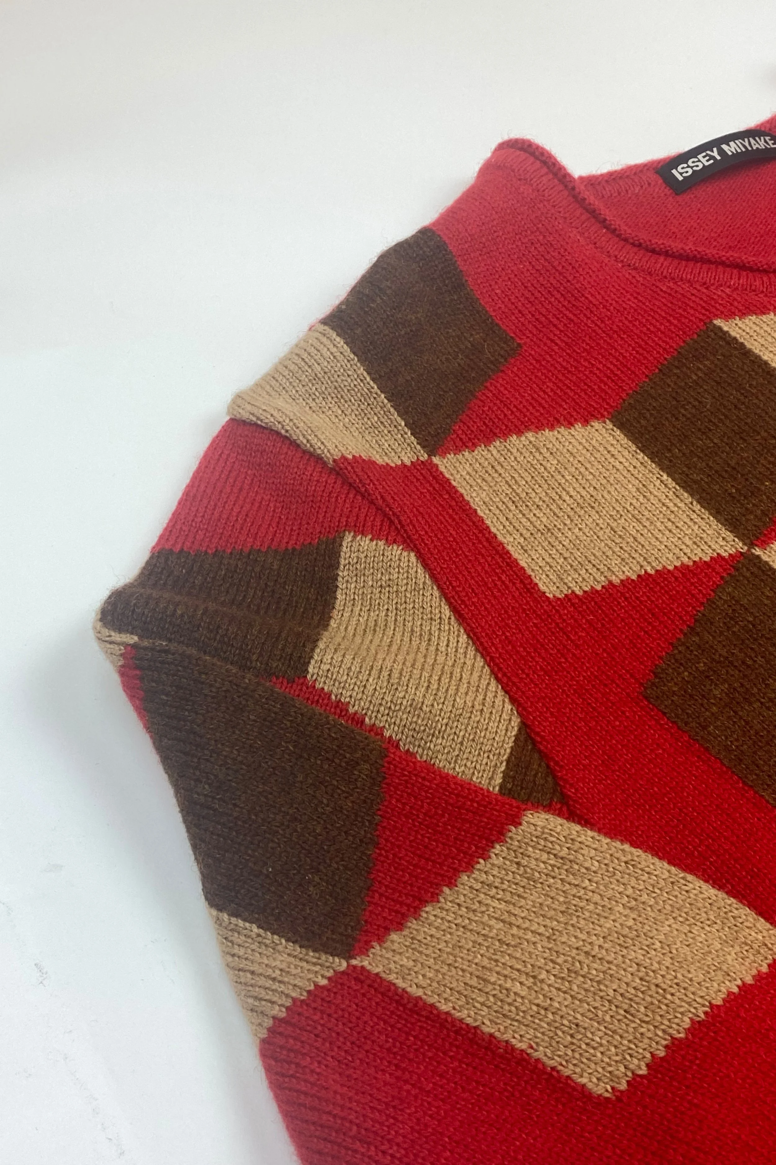 ISSEY MIYAKE box jumper IMG_740615-705.jpg