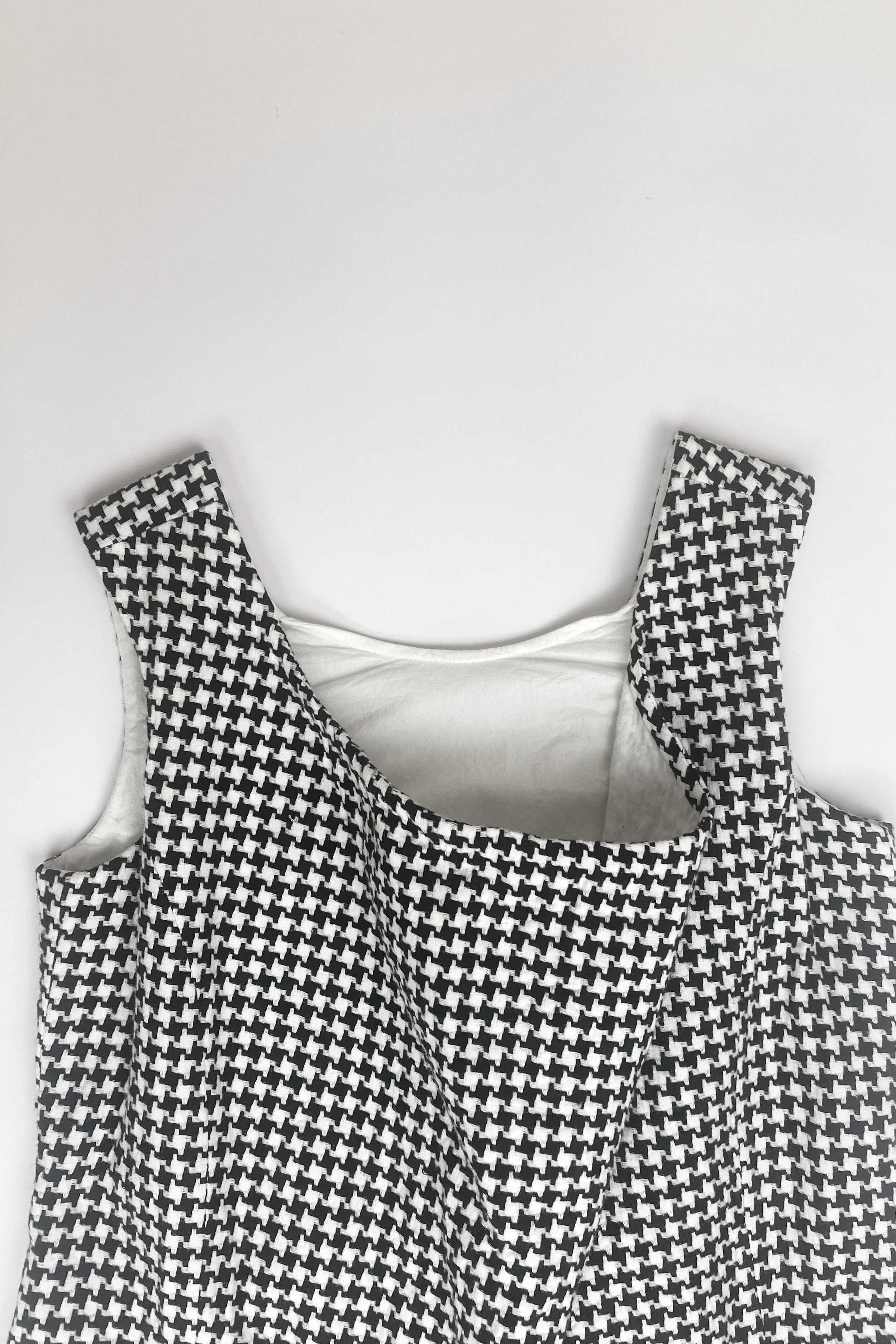RDC CDG houndstooth pinafore 2002 IMG_737743-715.jpg