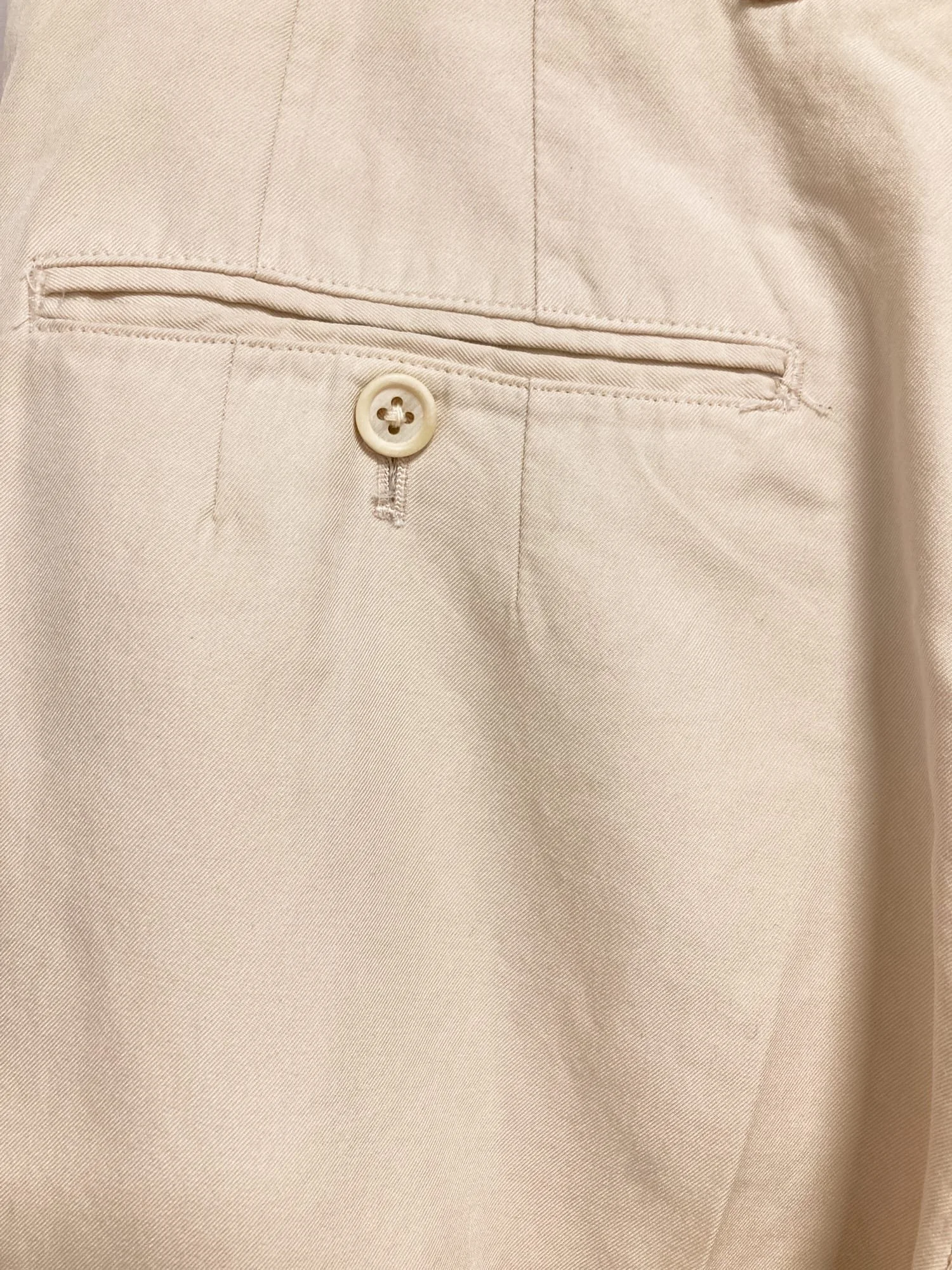 JVH_Yohji Yamamoto Costume D'Homme beige cotton pleated trousers_04.jpg