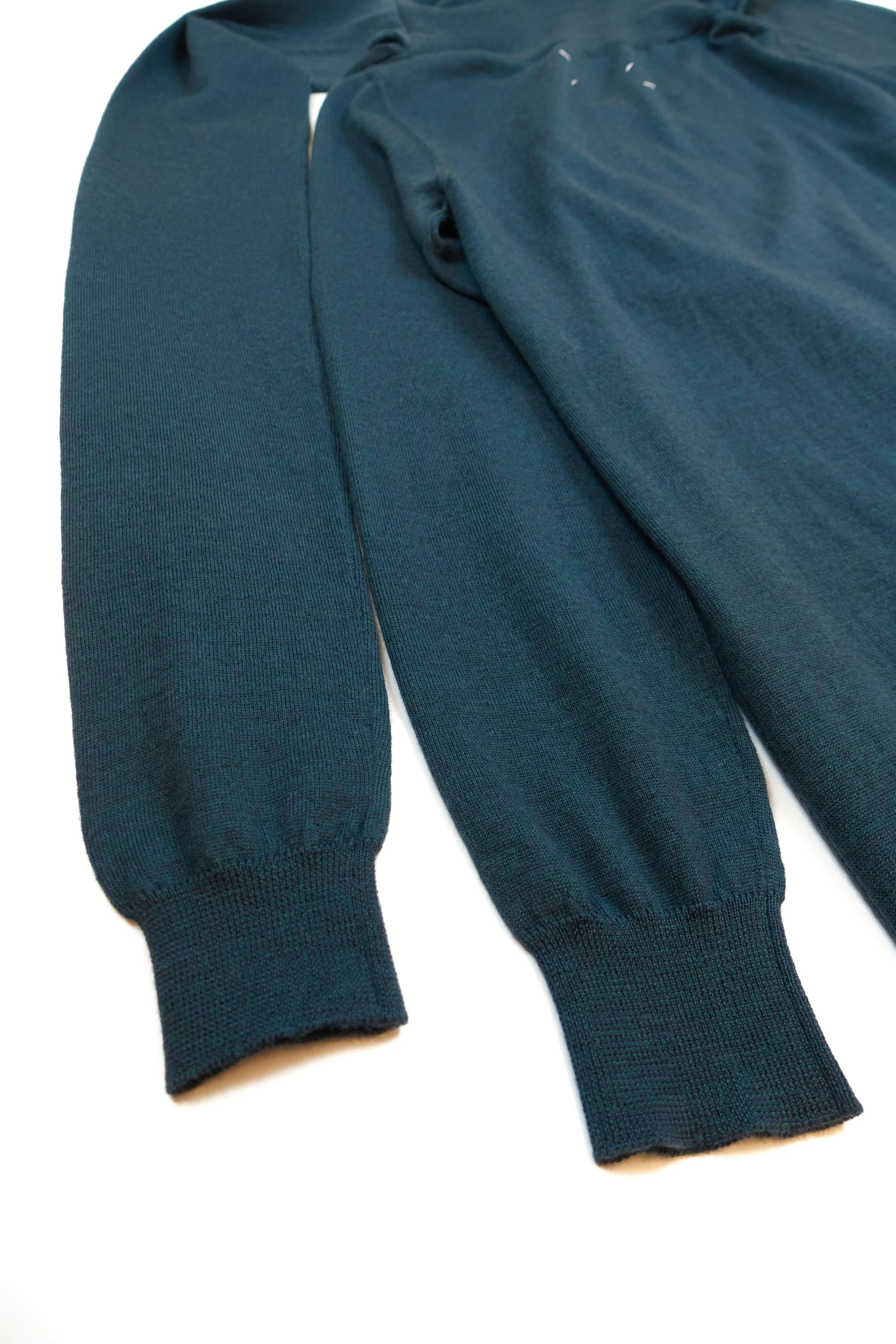 Margiela 4 sleeve jumper dress DSC09534369-833.jpg