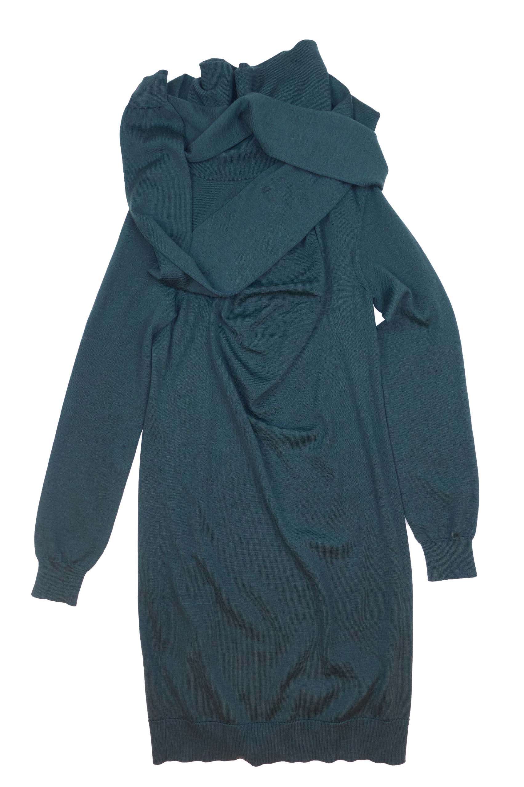 MARGIELA four sleeve knit jumper dress  2022 08 AUGUST a flat finds0024-823.jpg