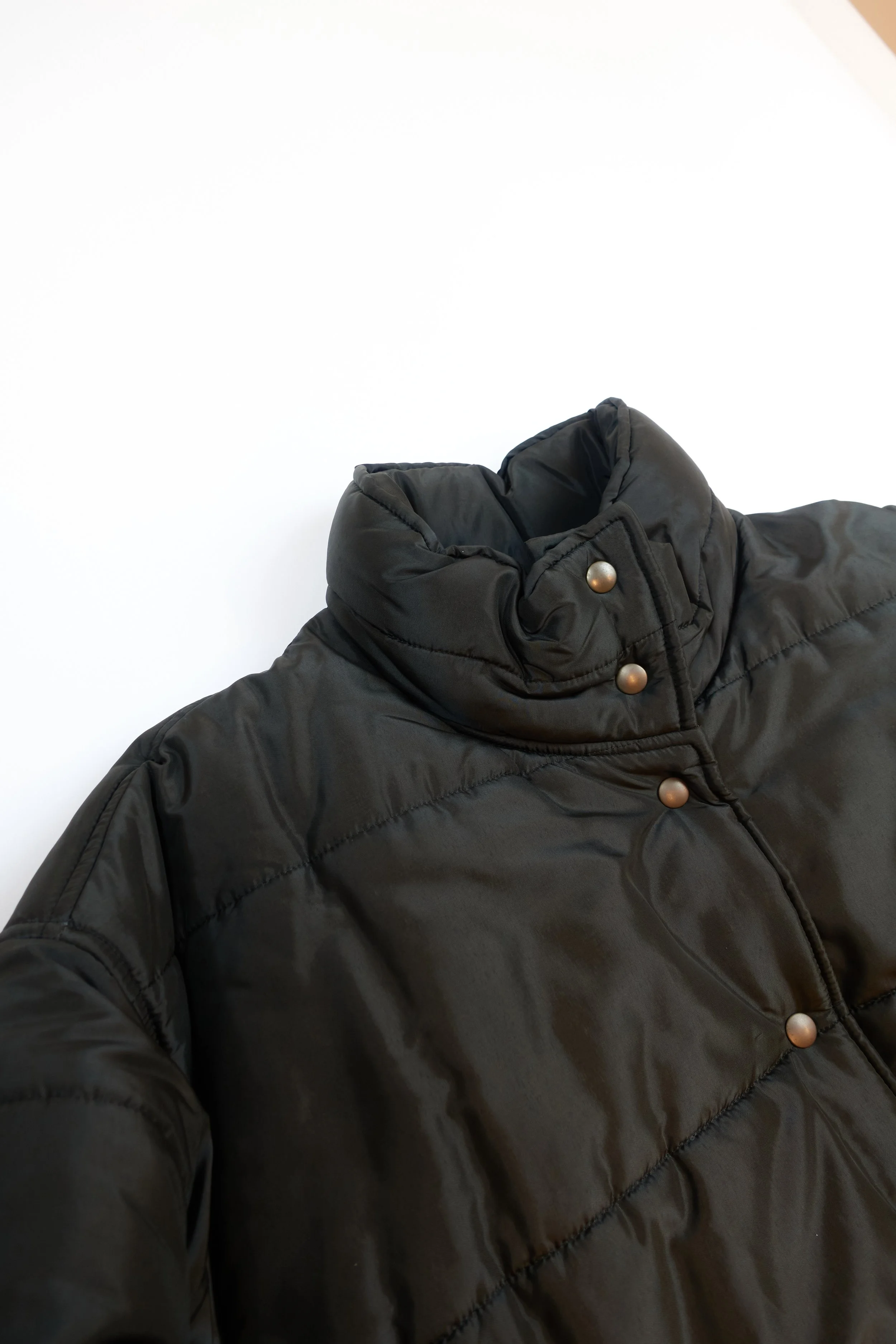 Slavatore Ferragamo wide silhouette puffer with Ferragamo lining 0038-883.jpg