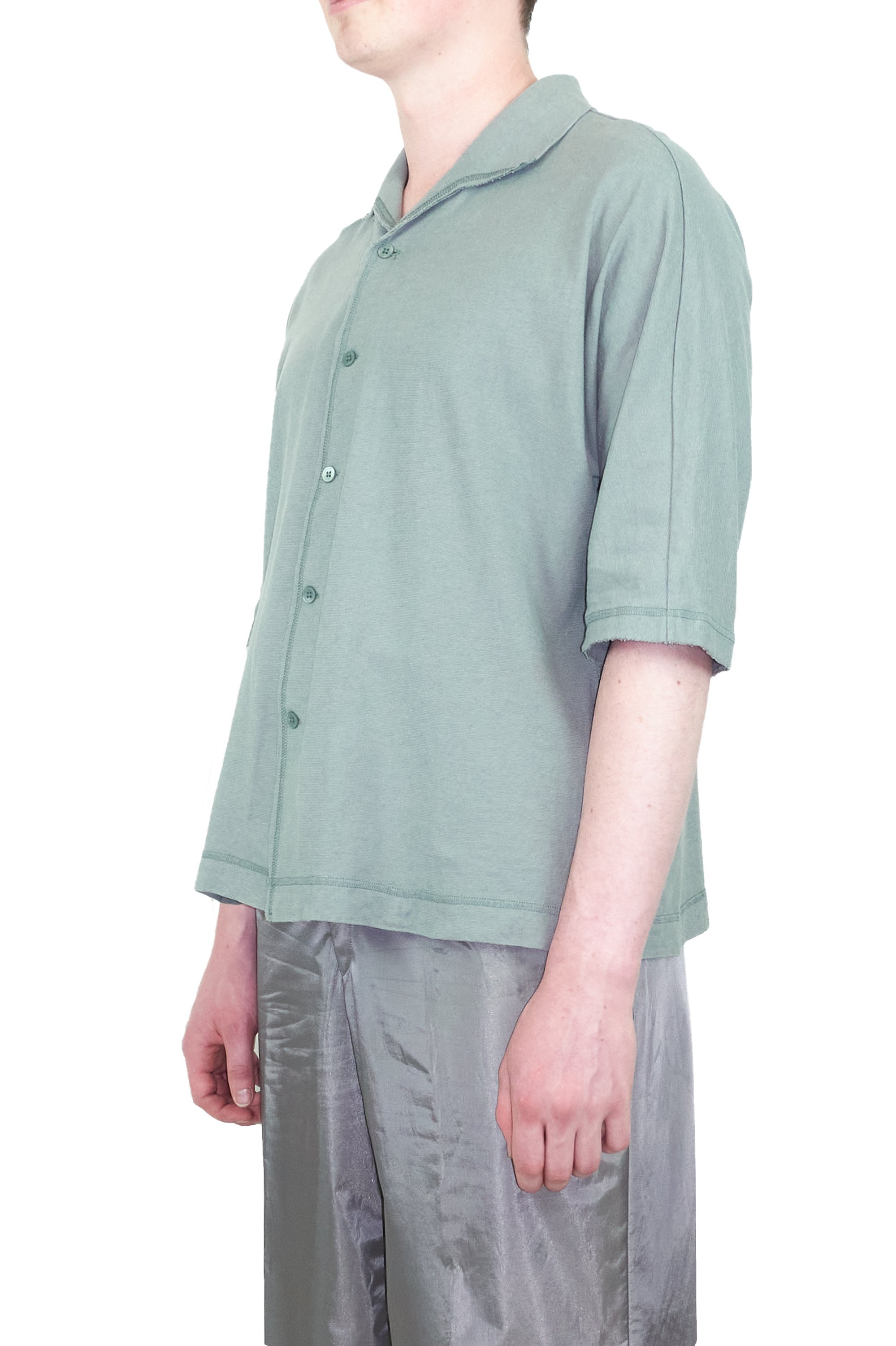 HOMME PLISSE overlocked convertible collar top 0593 221003.jpg