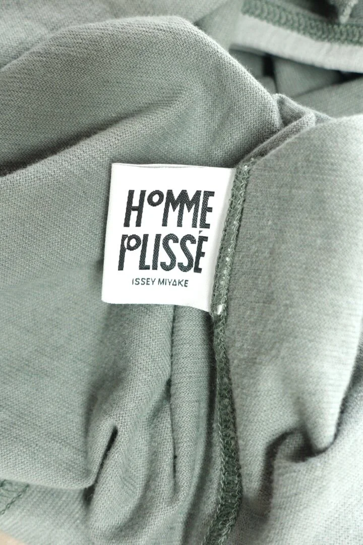 BBC19557-48B4-411E-B887-70281EB5F044