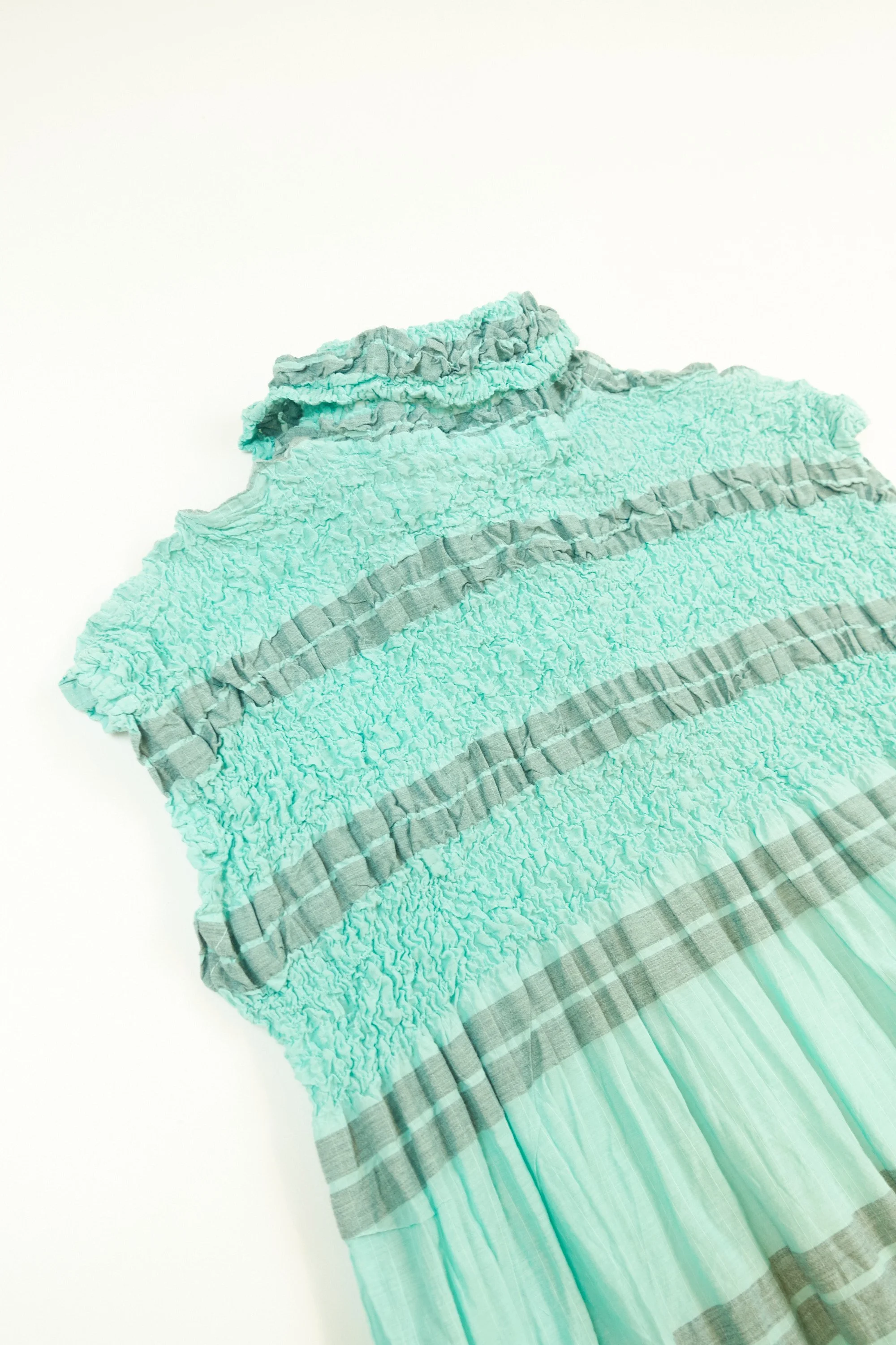 221118 issey miyake me 2005 caulilower striped turqoise dress 0769.jpg