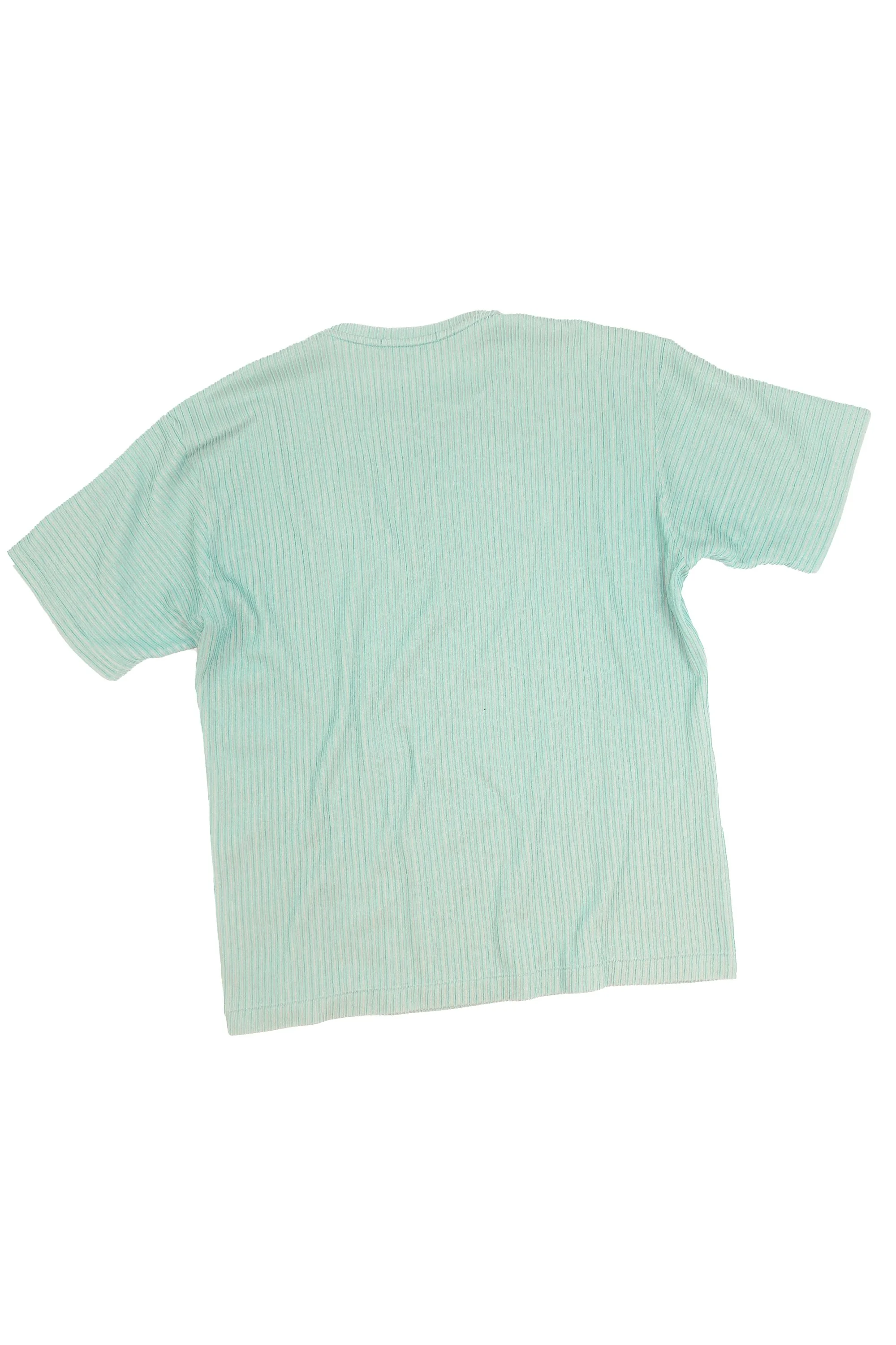 221125 ISSEY MIYAKE MEN vertical 3d stripe t shirt 1380.jpg