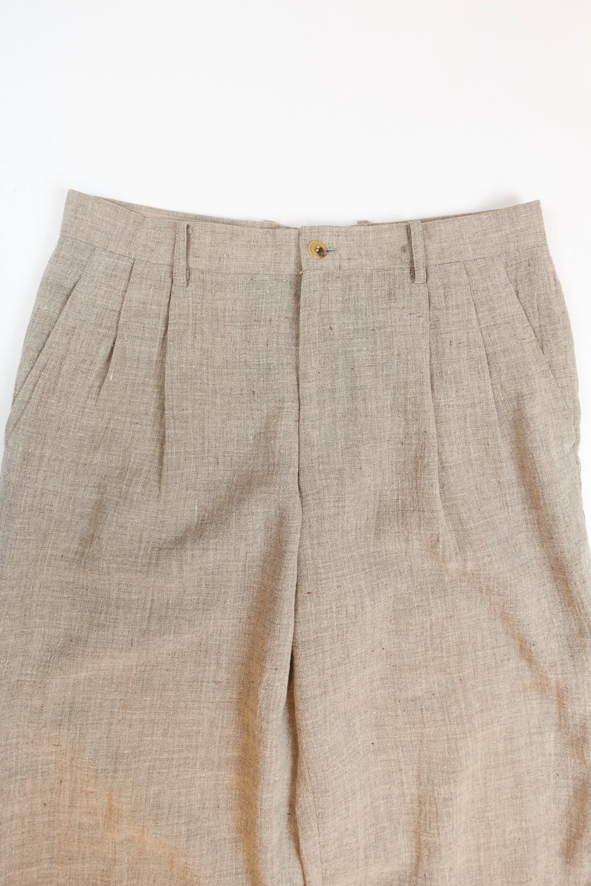 221124 ISSEY MIYAKE MEN pleated high waist trousers beige 1114.jpg