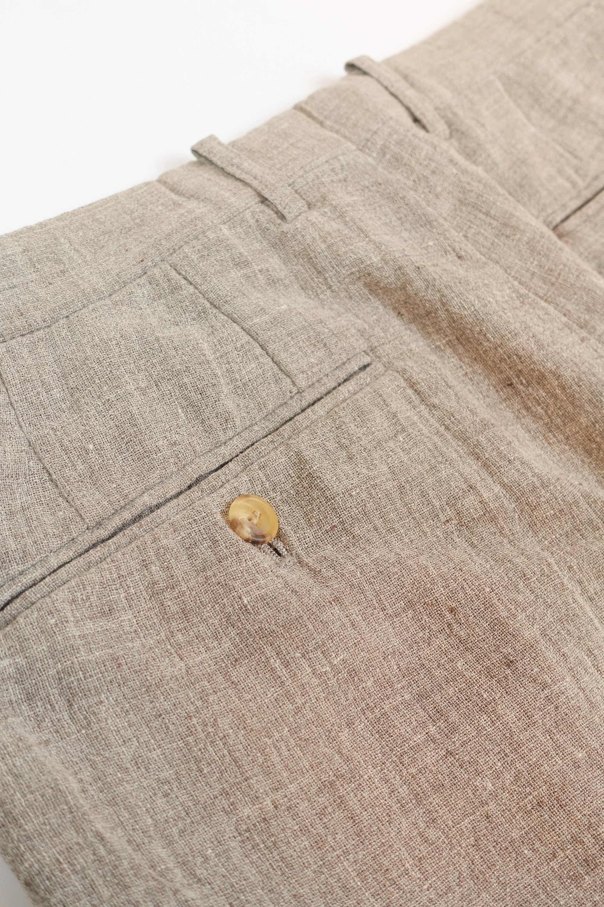 221124 ISSEY MIYAKE MEN pleated high waist trousers beige 1140.jpg