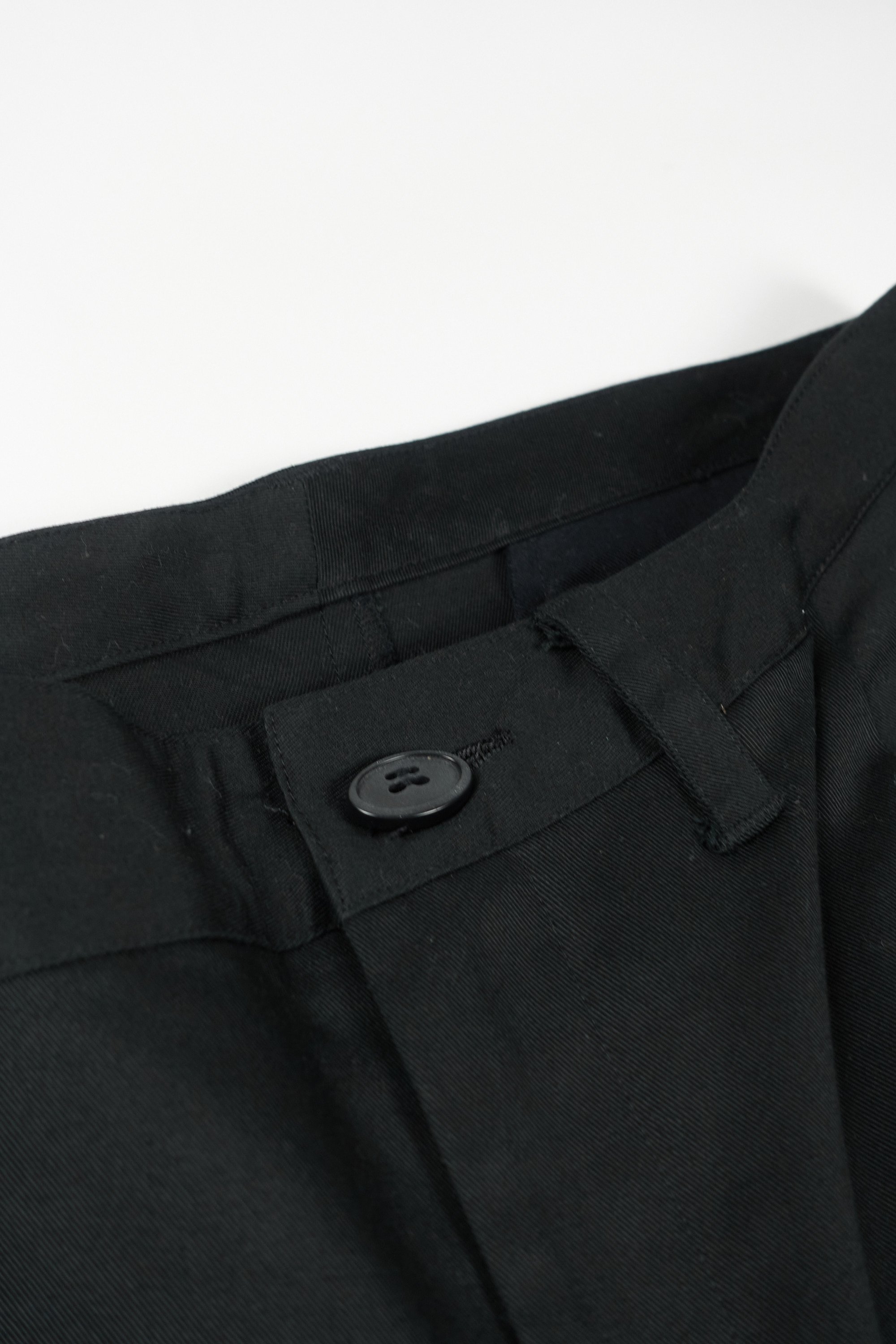 230210 230212 DSC01293 ANREALAGE wavy wide leg trousers.jpg