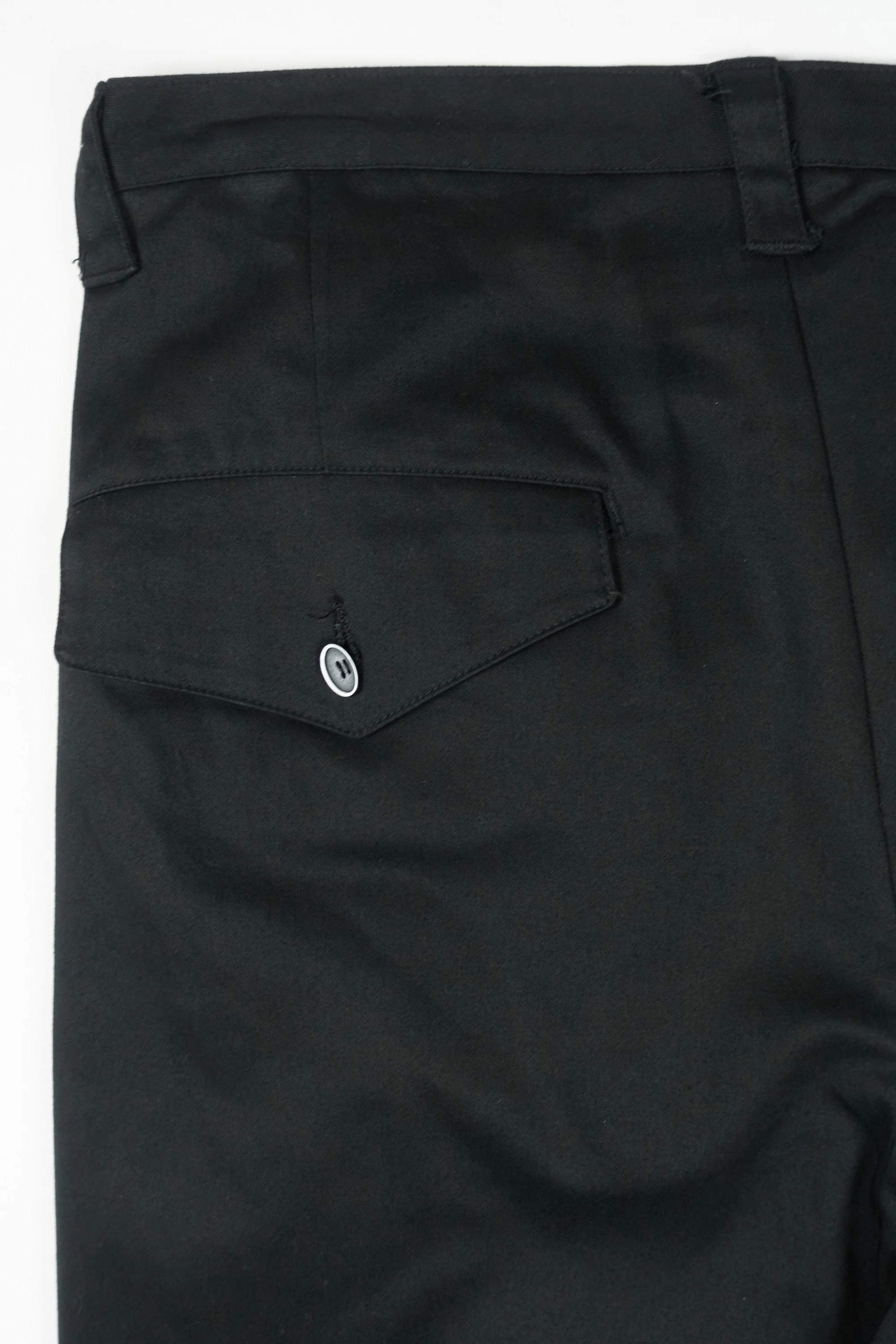 230210 230212 DSC01314 ANREALAGE wavy wide leg trousers.jpg