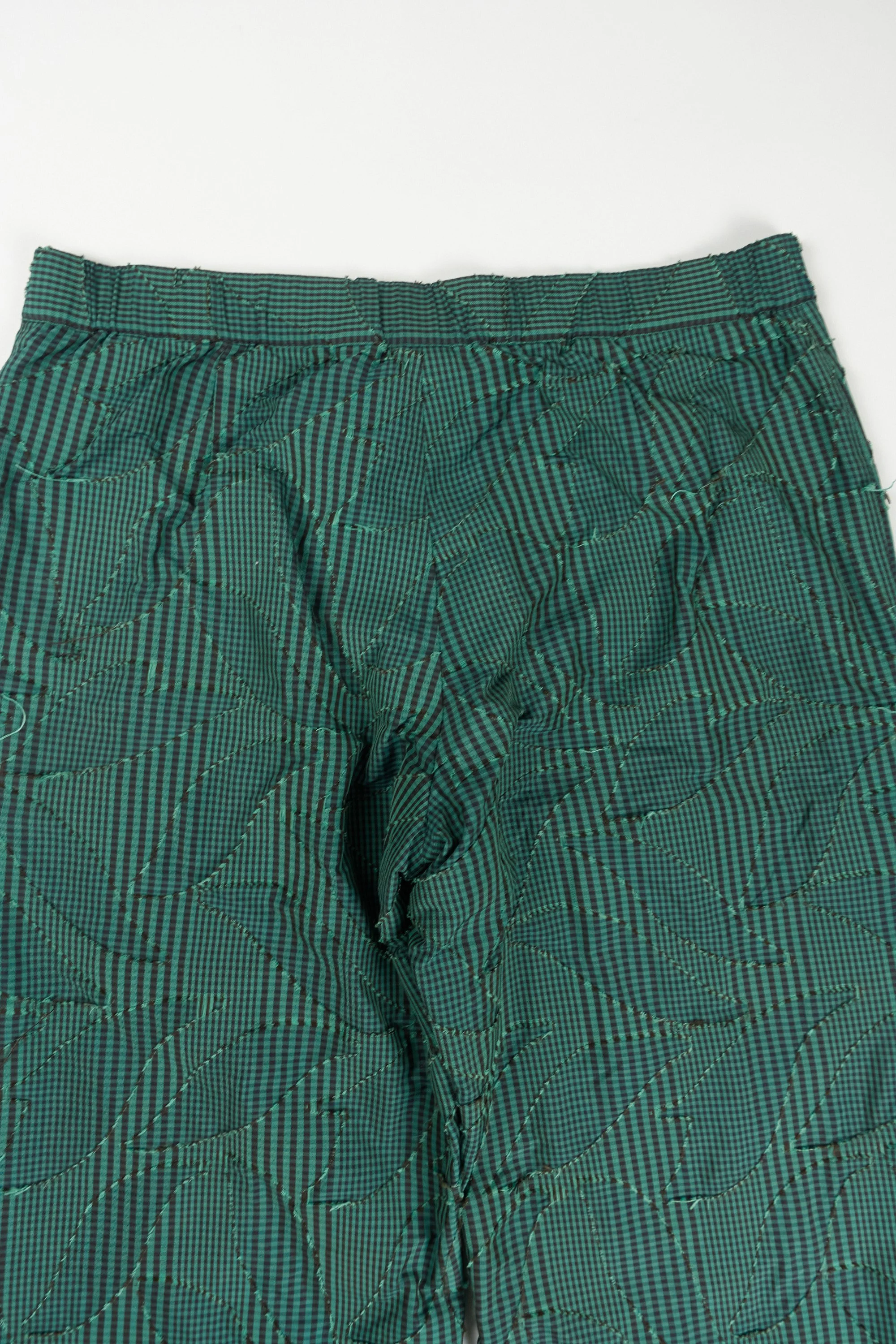 230210 230212 DSC01282 ISSEY MIYAKE HAAT leaf trousers.jpg